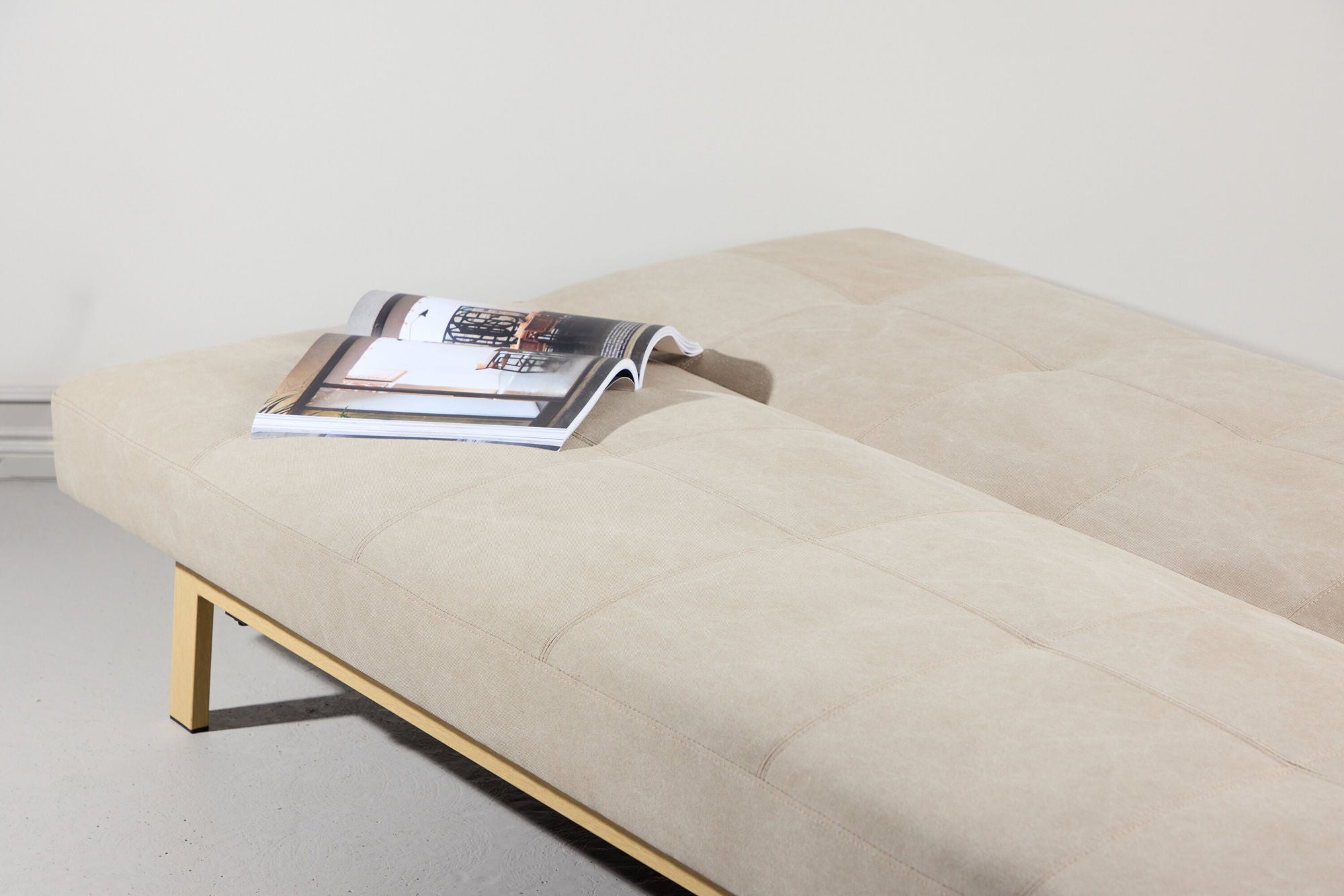 Venture Home Bodil Sofabed - Wodlook Steel Frame / Beige Linen