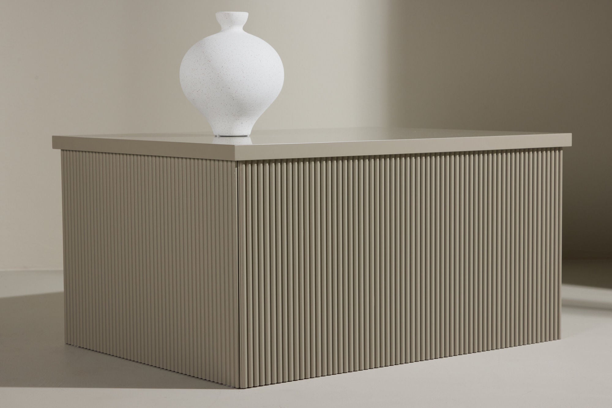 Venture Home Lenox Side bord 80x60x40 cm - Beige