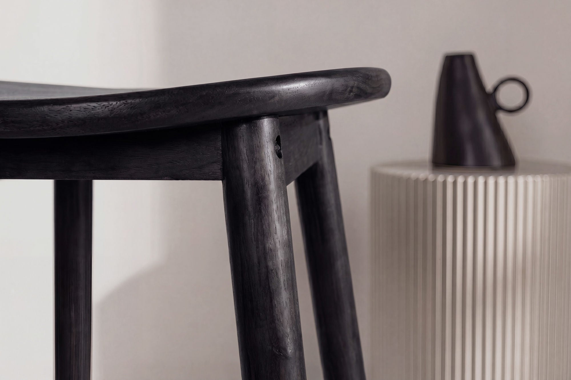 Vind Orust Bar stol - Rubberwood / Black