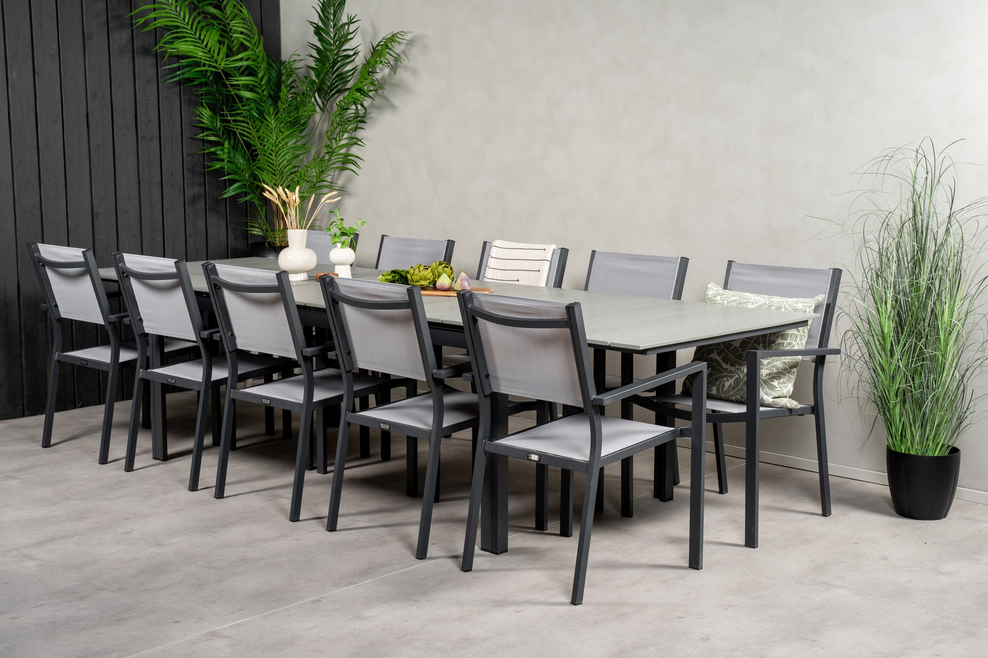 Venture Home Levels spisebord 224/324*100 - Black Aintwood +Copacabana Arm stol (stackabl