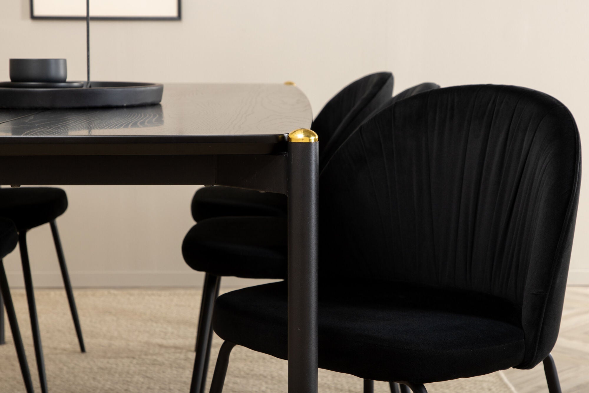 Venture Home Pelle spisebord , Black black Black+Wrinkles Spisebordsstol , Black Legs , Black Velvet_6