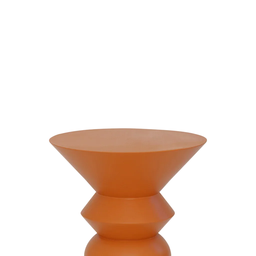 Sidebord Luova, Flamme