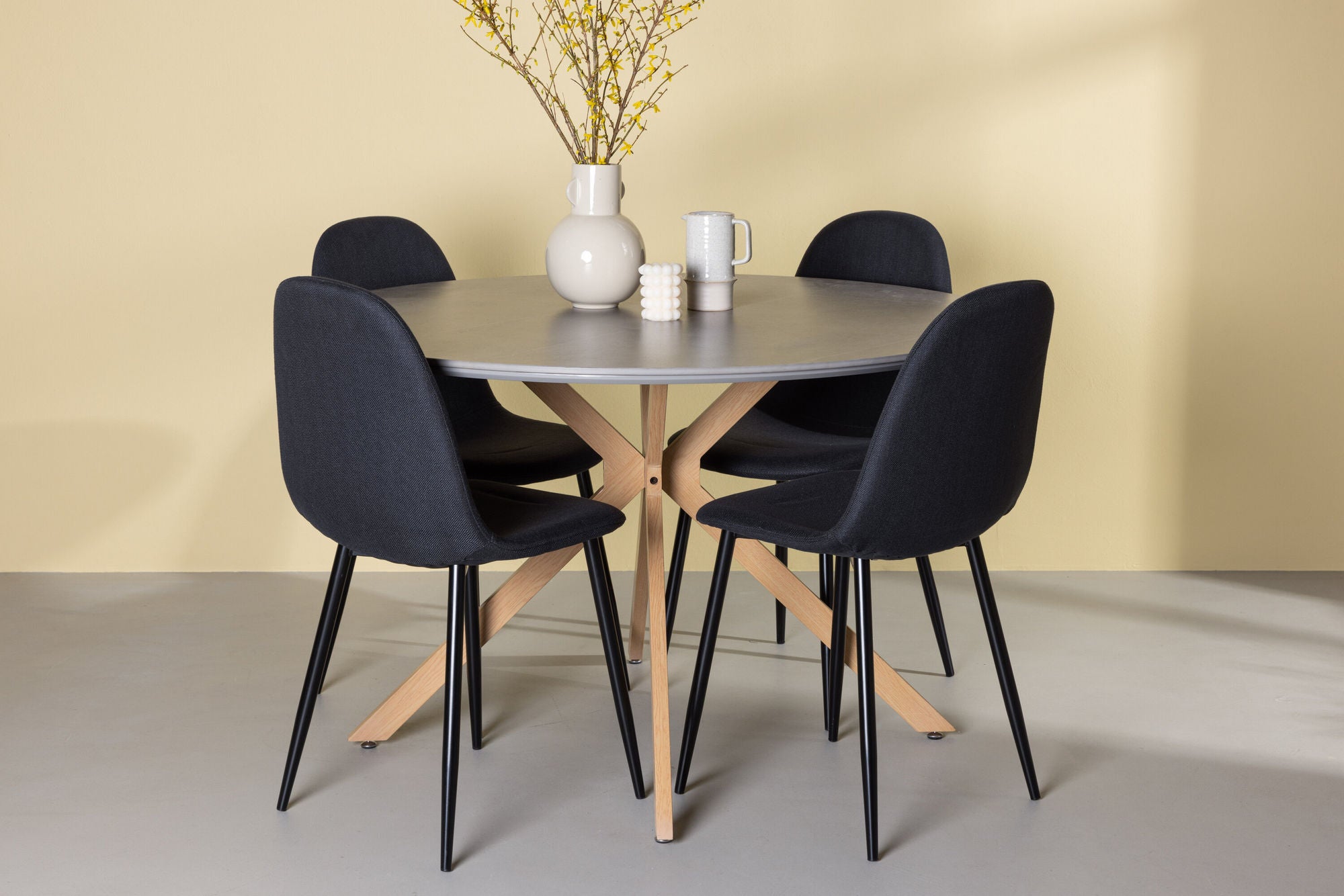 Venture Home Piazza spisebord - Natural / Dark Grey Spraystone +Polar Spisebordsstol - Black Legs - Black Fabric _4