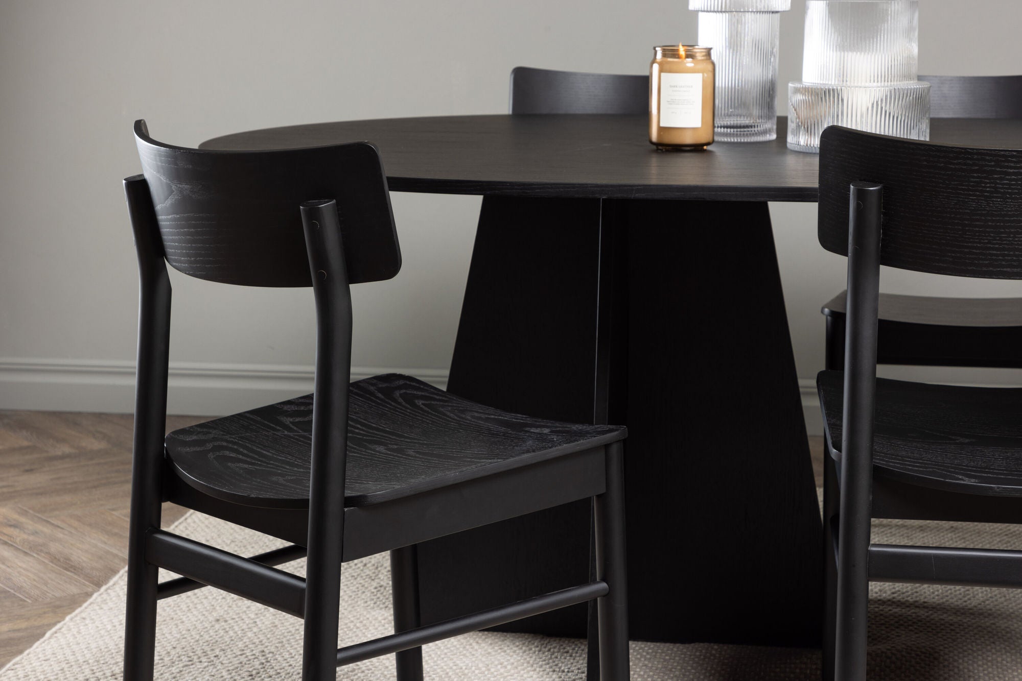 Venture Home Bootcut Oval spisebord - Black / Black Fanéer +Montros Spisebordsstol - Natural / Natural Rubberwood _6