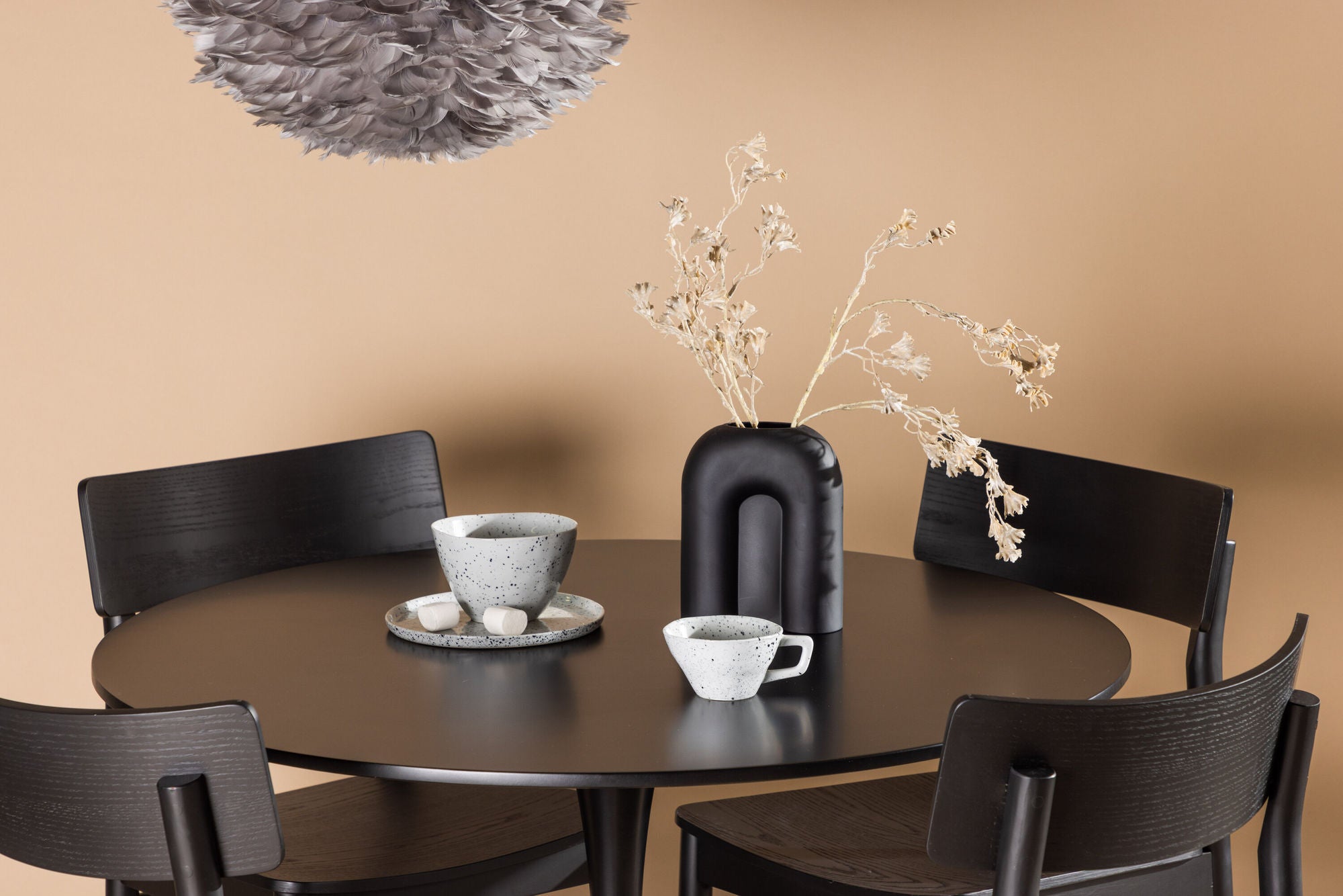 Venture Home Glade spisebord - Black / Black MDF +Montros Spisebordsstol - Natural / Natural Rubberwood _4