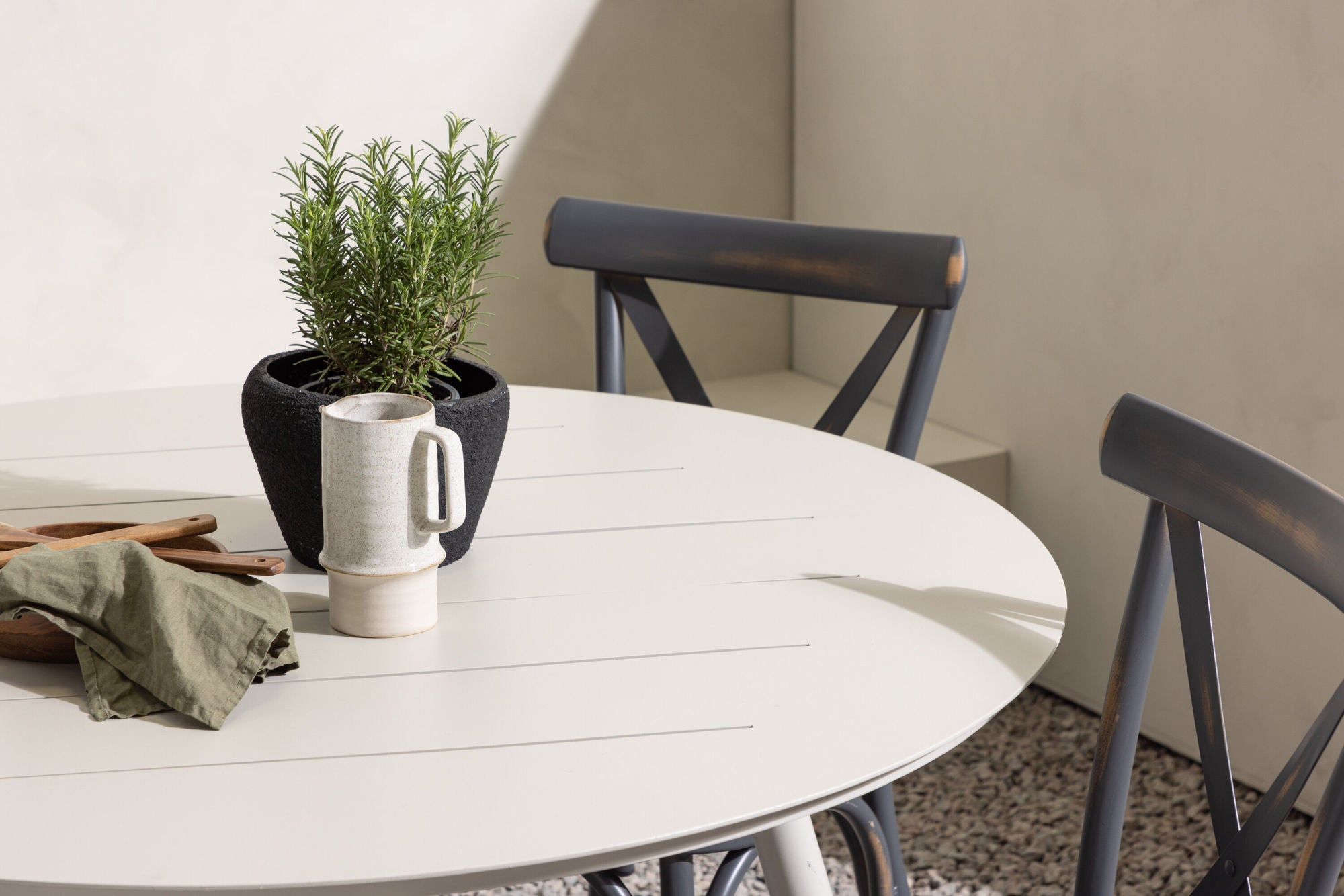 Venture Home Lina spisebord - Beige - rund 120 cm +Tablas Diningchair Aluminium - Black / _4