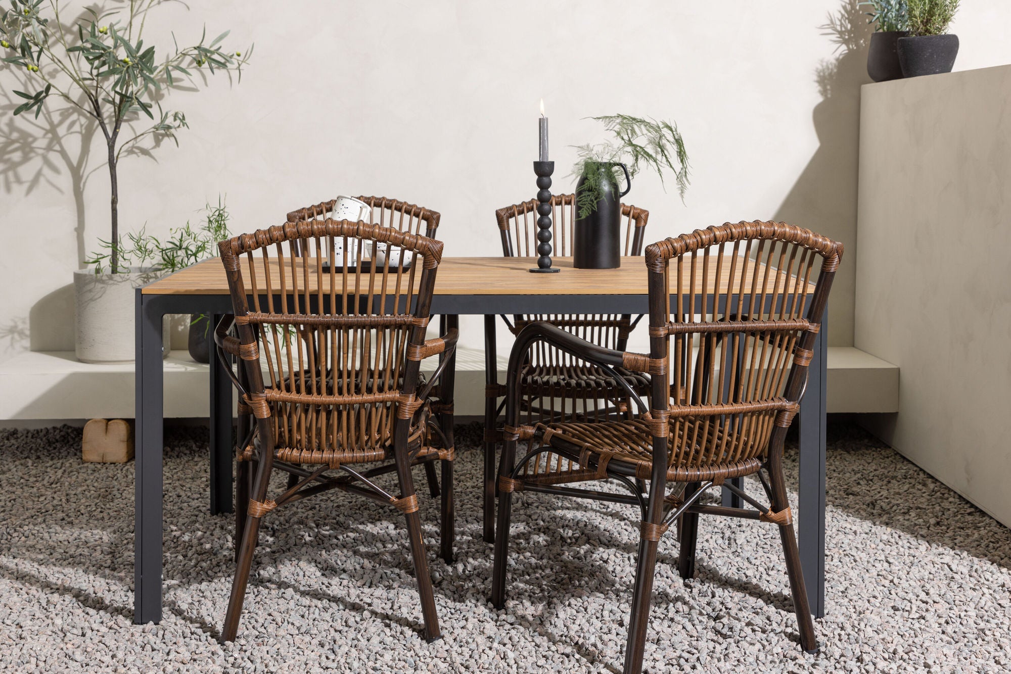 Venture Home Break Diningbord Alumnium - Black / Nature Rectangular 90*150* +Galera Diningchair Aluminium - Brown / Wicker _4