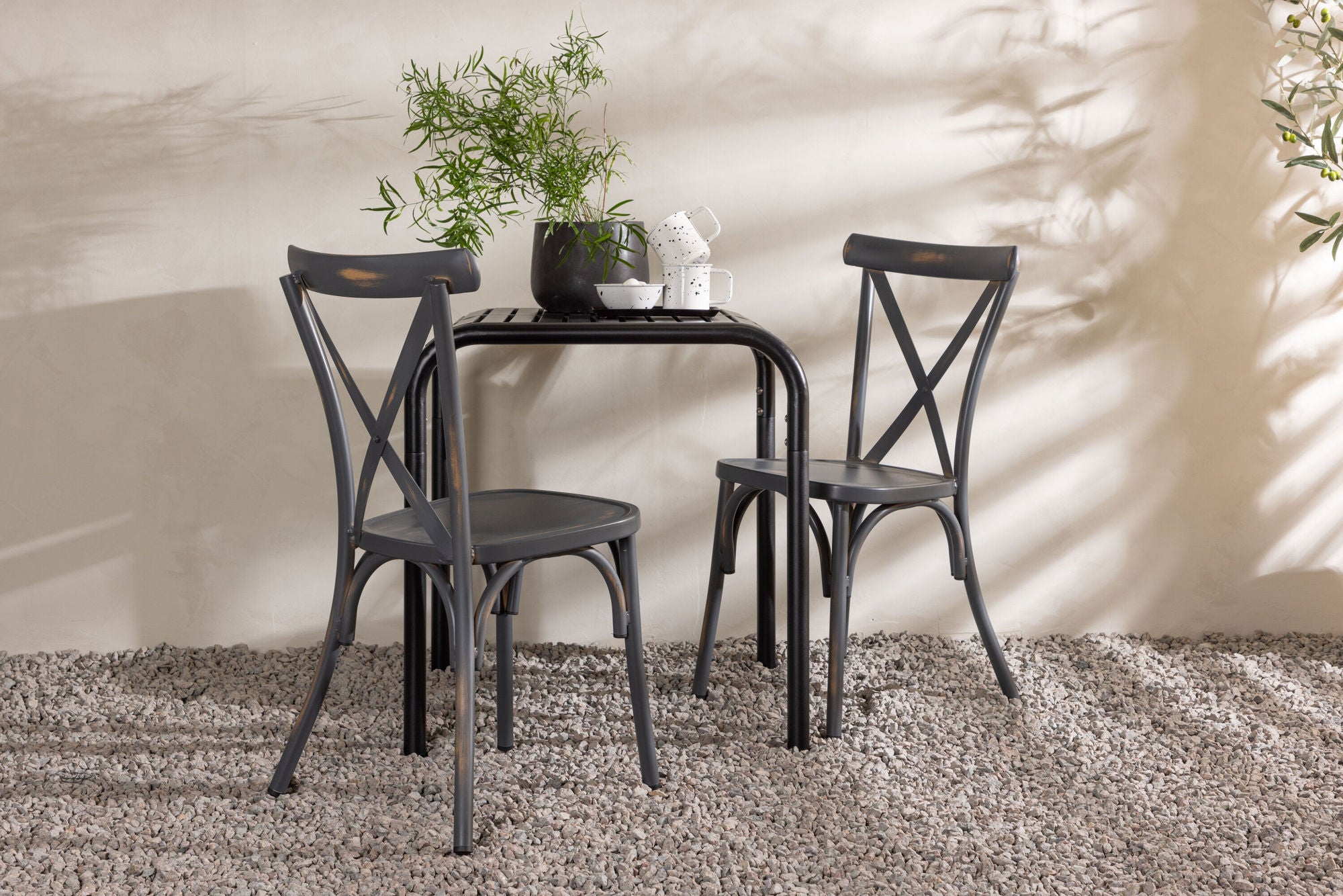 Venture Home Borneo Cafebord Aluminium - Black / Kvadrat 70*70* +Tablas Diningchair Aluminium - Black / _2