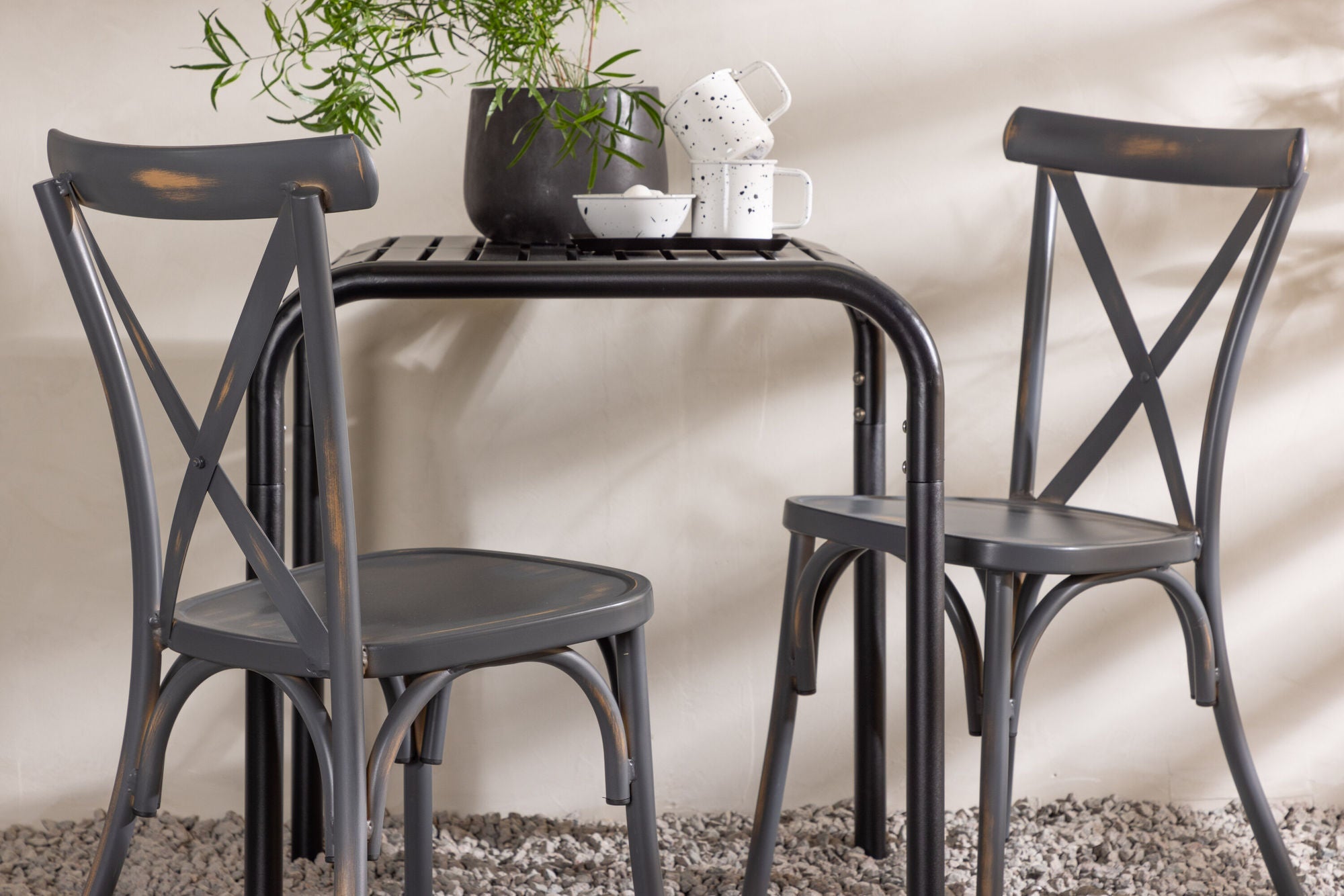 Venture Home Borneo Cafebord Aluminium - Black / Kvadrat 70*70* +Tablas Diningchair Aluminium - Black / _2