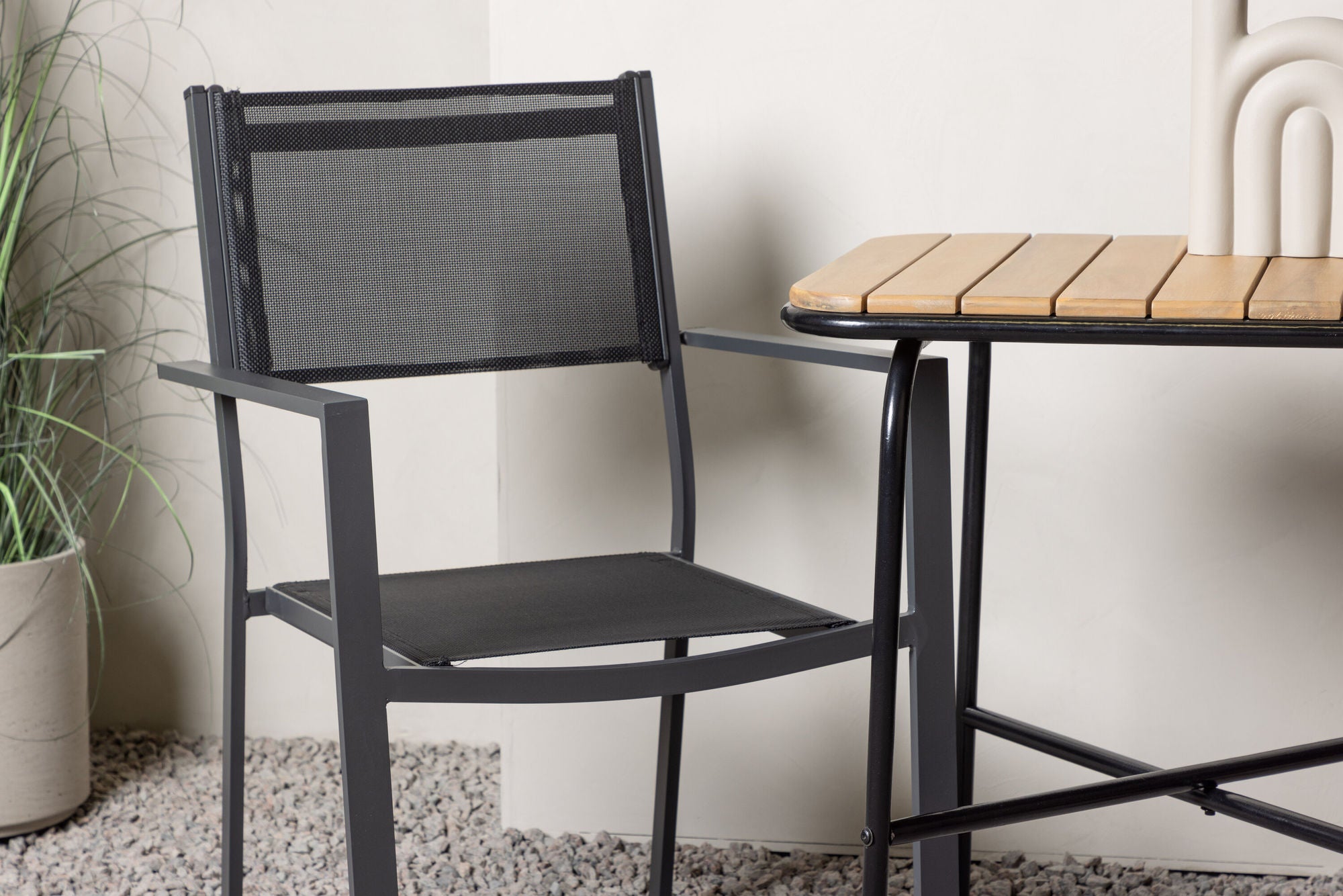 Venture Home Holmbeck Cafebord Steel - Black / Rectangular 55*70*74 +Copacabana Stacking stol - Black/Black - Ersätter 4131-408 _2