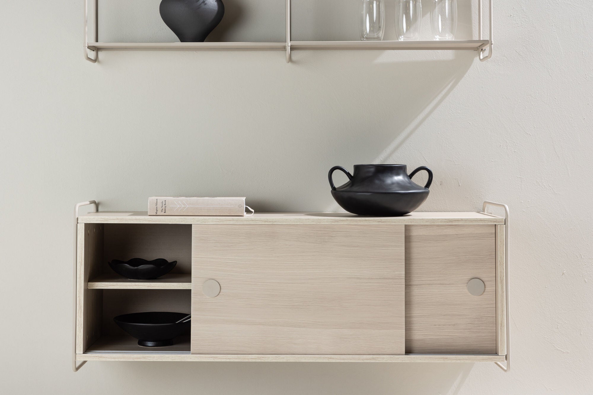 Venture Home Paris Wall Skænk 121x35x48cm - Whitewash MDF