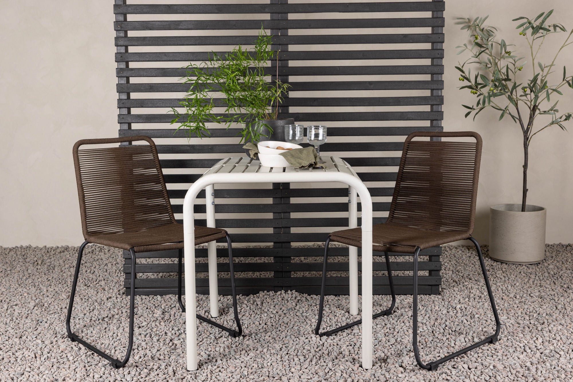 Venture Home Borneo Cafebord Aluminium - Beige / Kvadrat 70*70* +Lindos Diningchair Aluminium - Black / _2