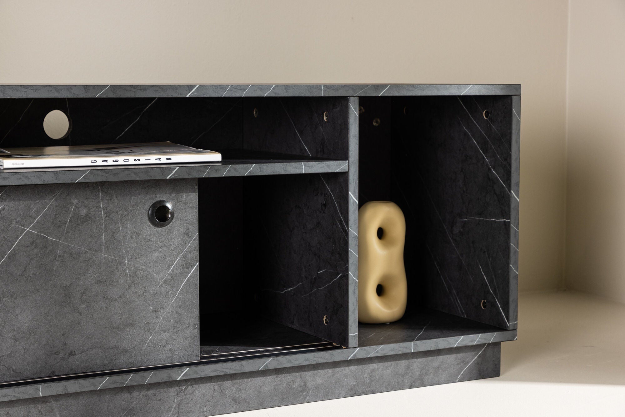 Venture Home Girona TV bænk - Black / Black Melamine