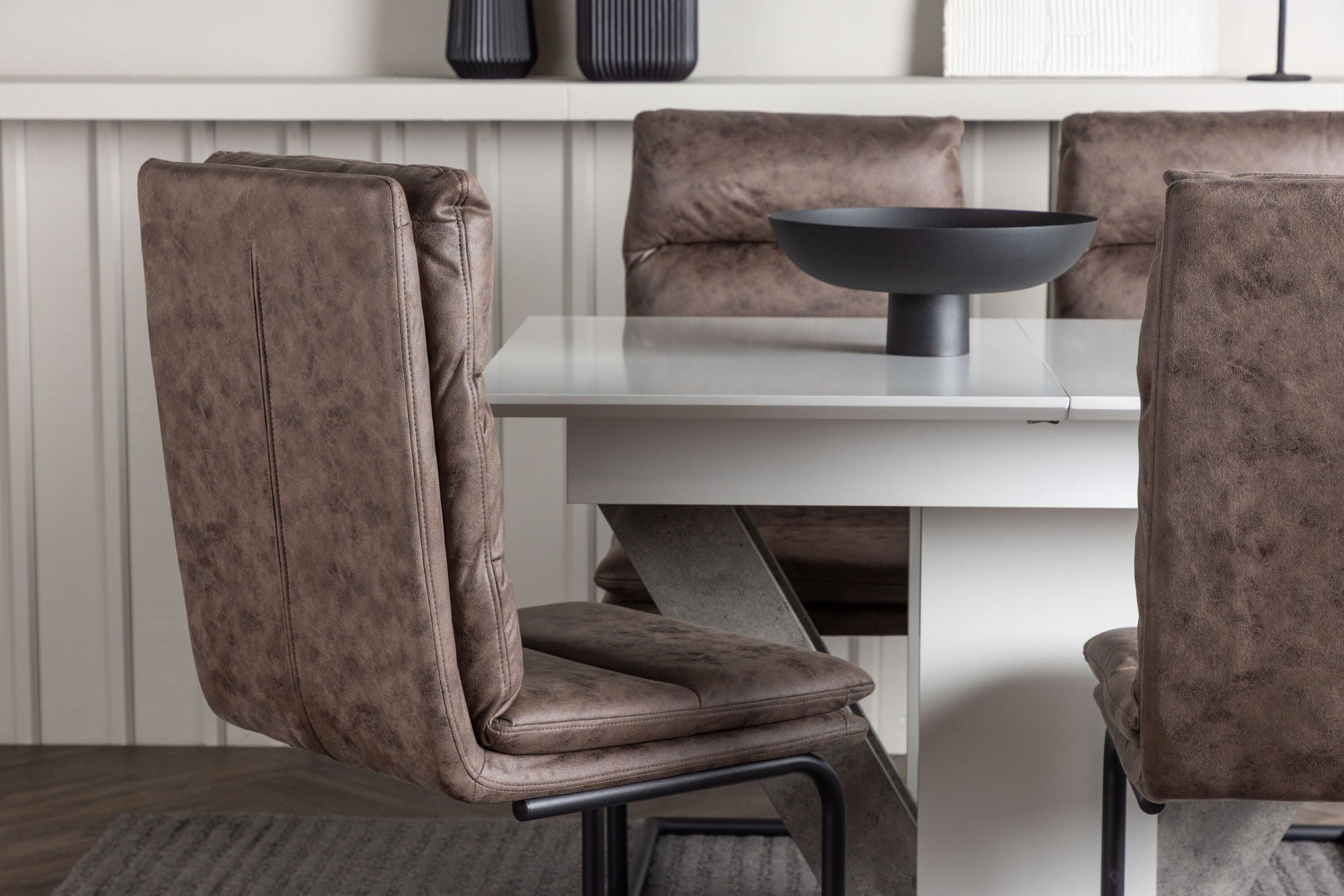 Venture Home Disa spisebord 120/160*80 - White / Grey MDF +Zizo Spisebordsstol - Black / Brown Microfiber fabric _4