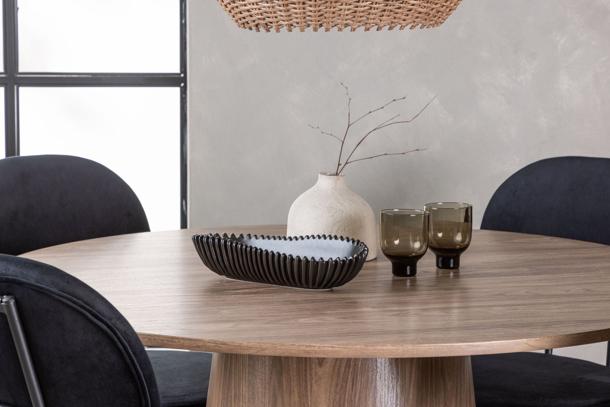 Venture Home Lanzo spisebord φ120 - Natural / Natural MDF +Stella Spisebordsstol - Black / Black Velvet _4