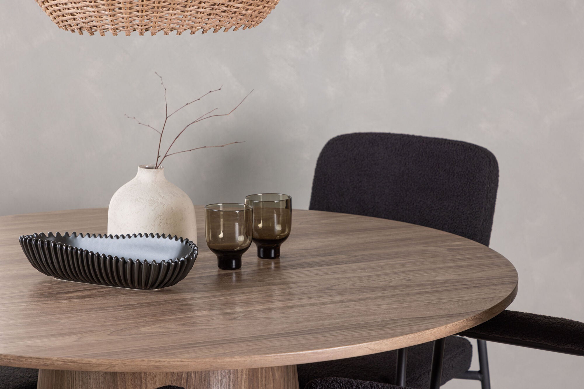 Venture Home Lanzo spisebord φ120 - Natural / Natural MDF +Yesterday Spisebordsstol - Black / Black Boucle _4