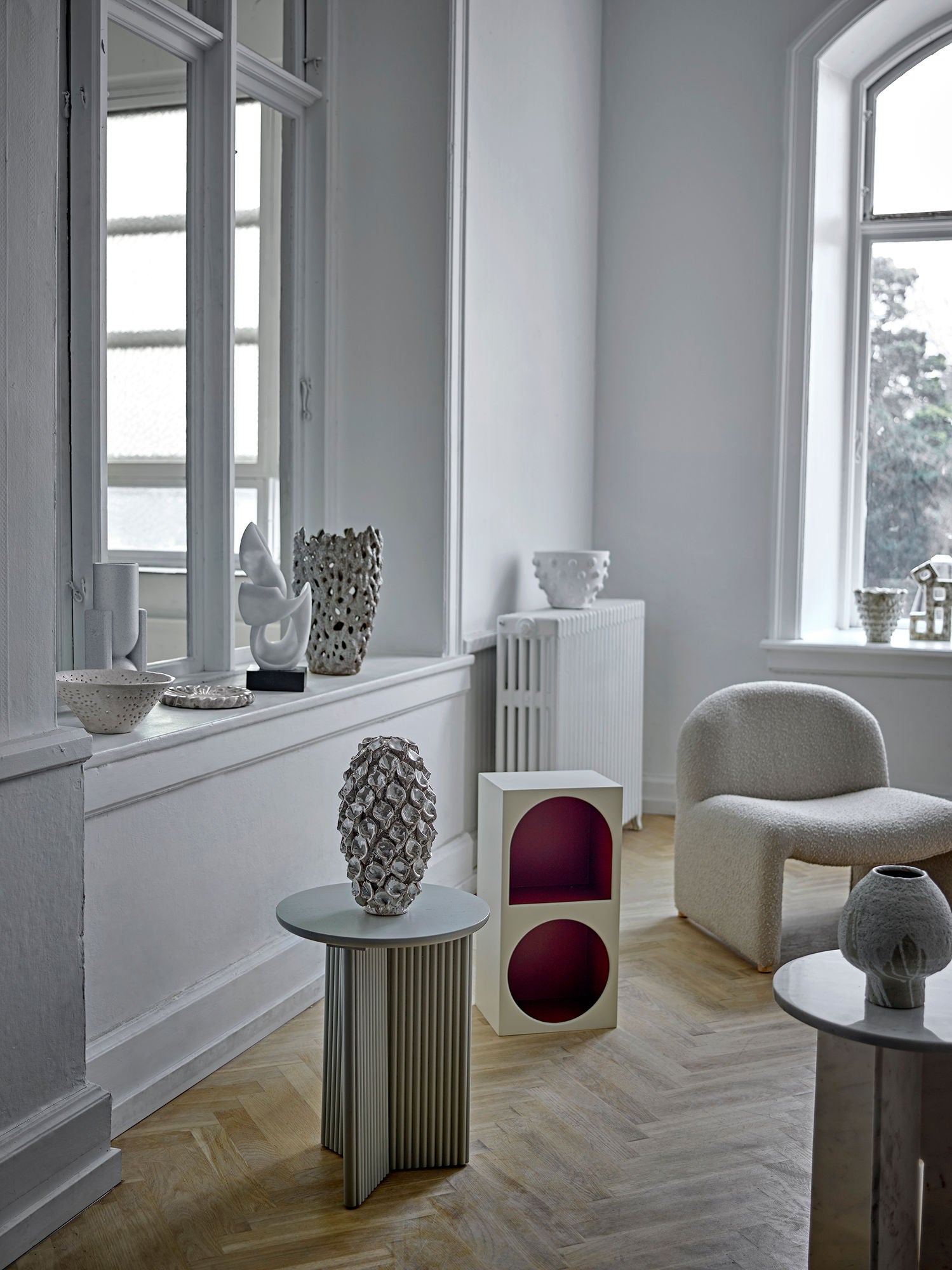 Bloomingville Edith Sidebord, Hvid, Fyrretræ
