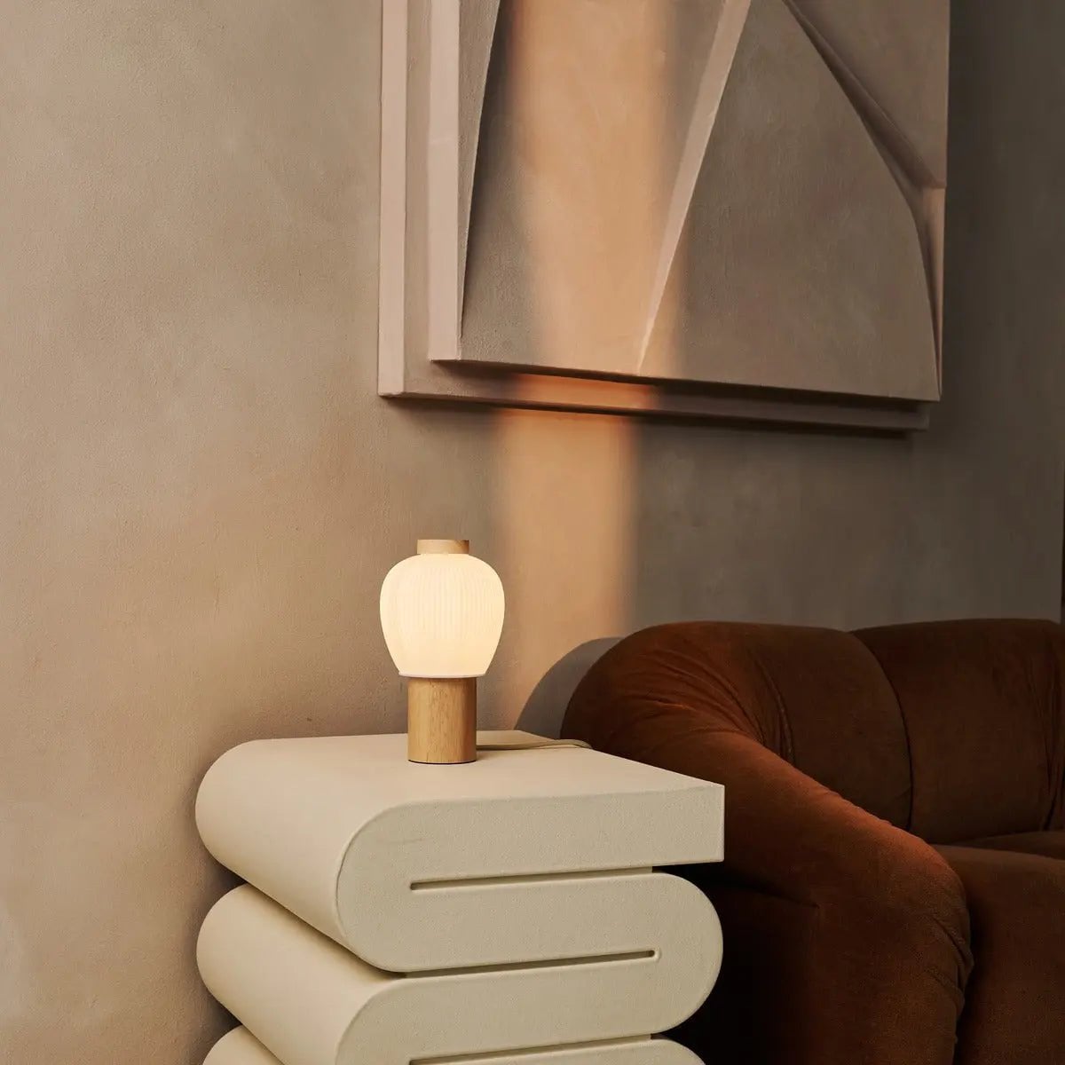 Lot Lysebrun Træ bordlampe