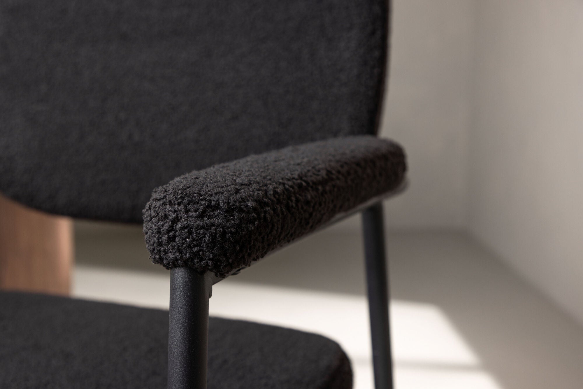 Venture Home Yesterday Spisebordsstol 2-pack - Black / Black Boucle