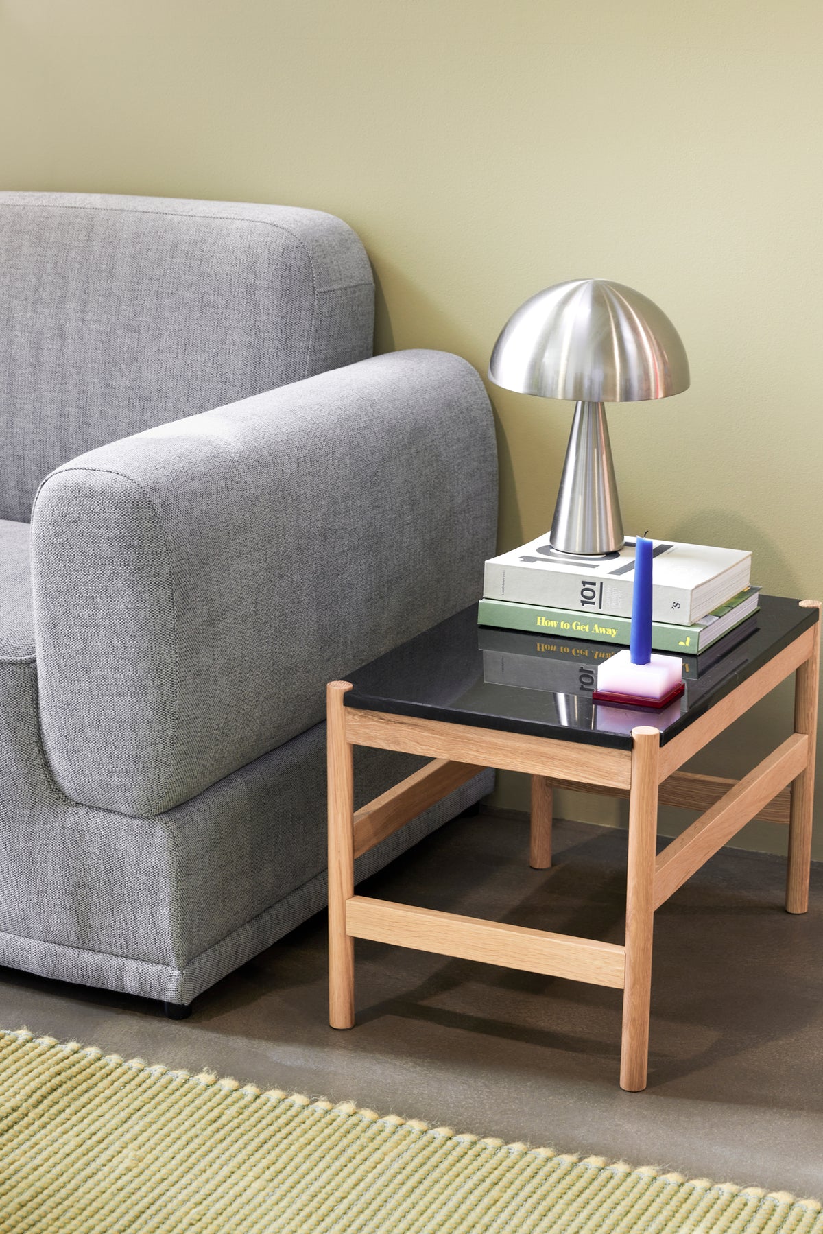 Raw Sidebord Sort/Natur