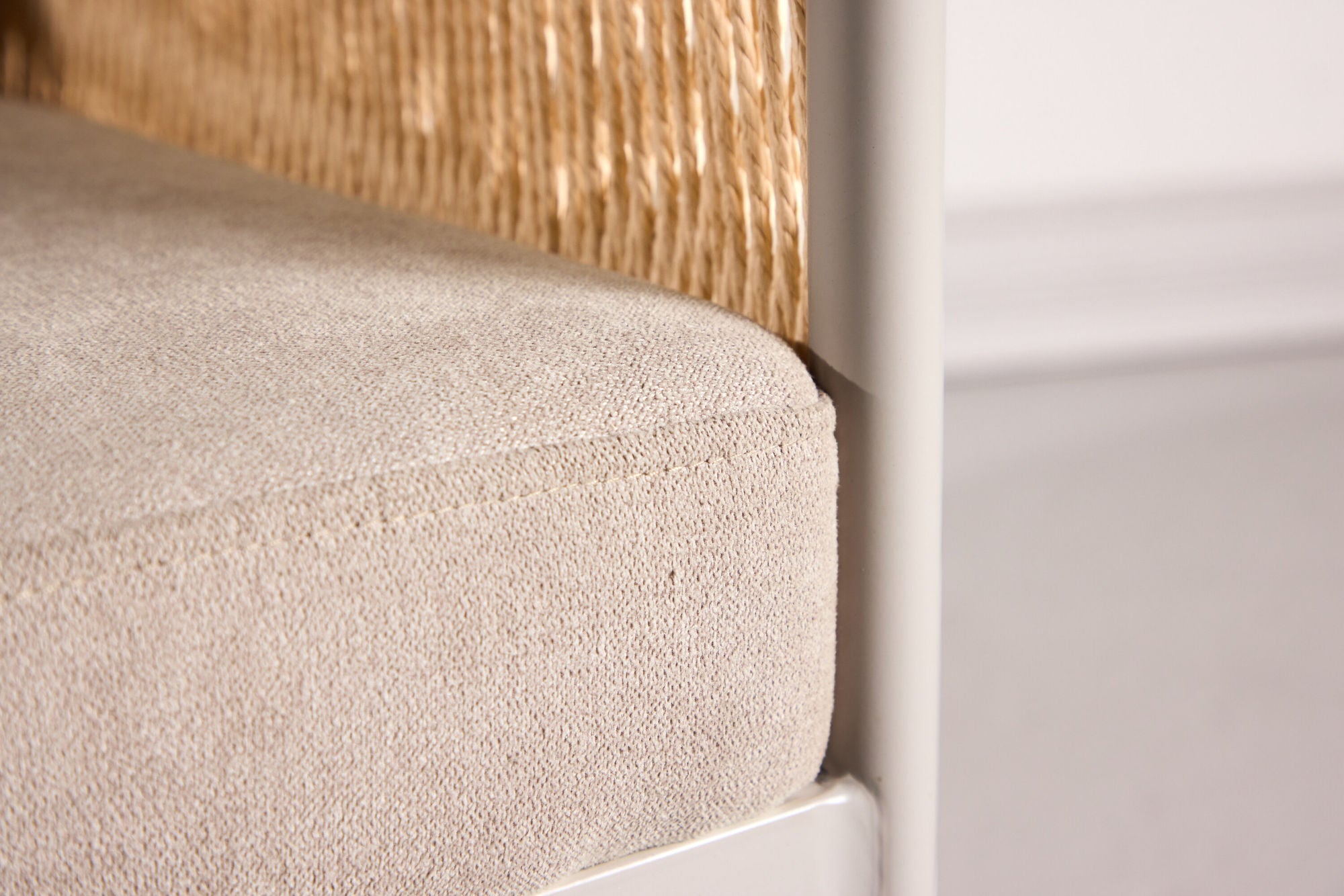Vind Louie Lounge stol - Beige Steel Frame / Rope Beige Linen Fabric
