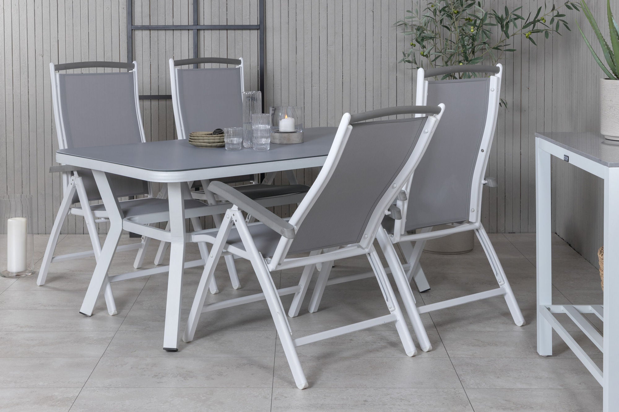 Venture Home Virya spisebord - White Alu / Grey Glass - small bord+Albany 5:pos stol - White/Grey_4
