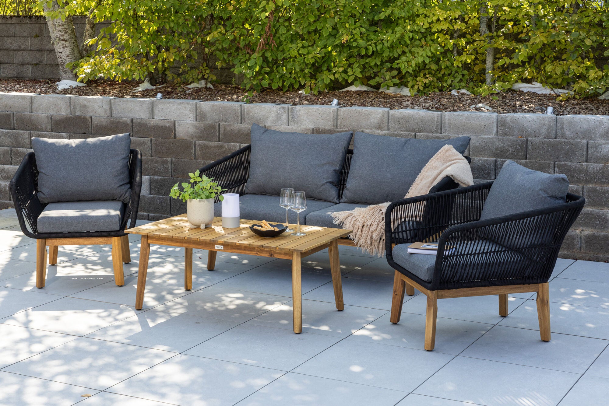 Venture Home Chania Sofa set - Black/Acacia