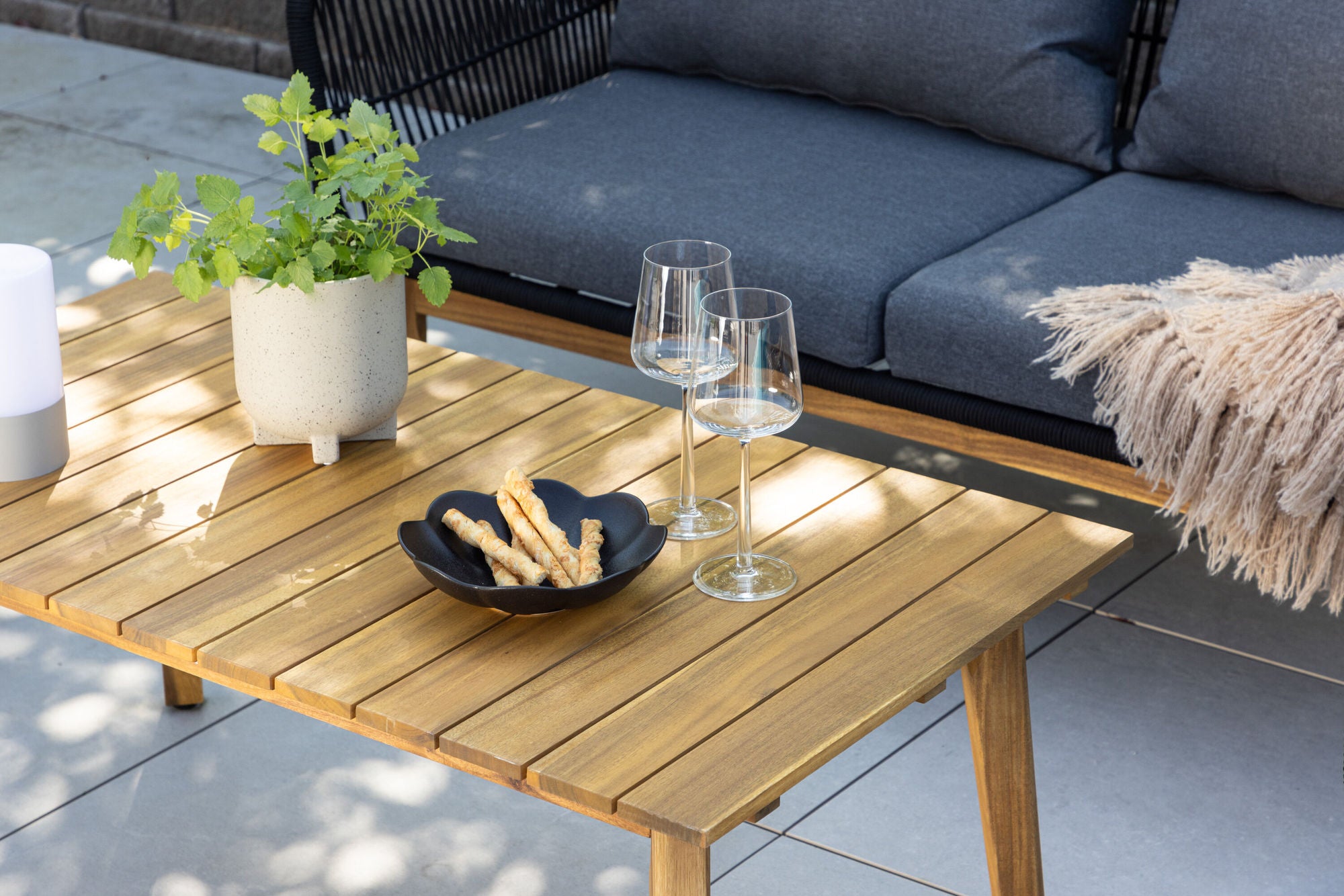 Venture Home Chania Sofa set - Black/Acacia