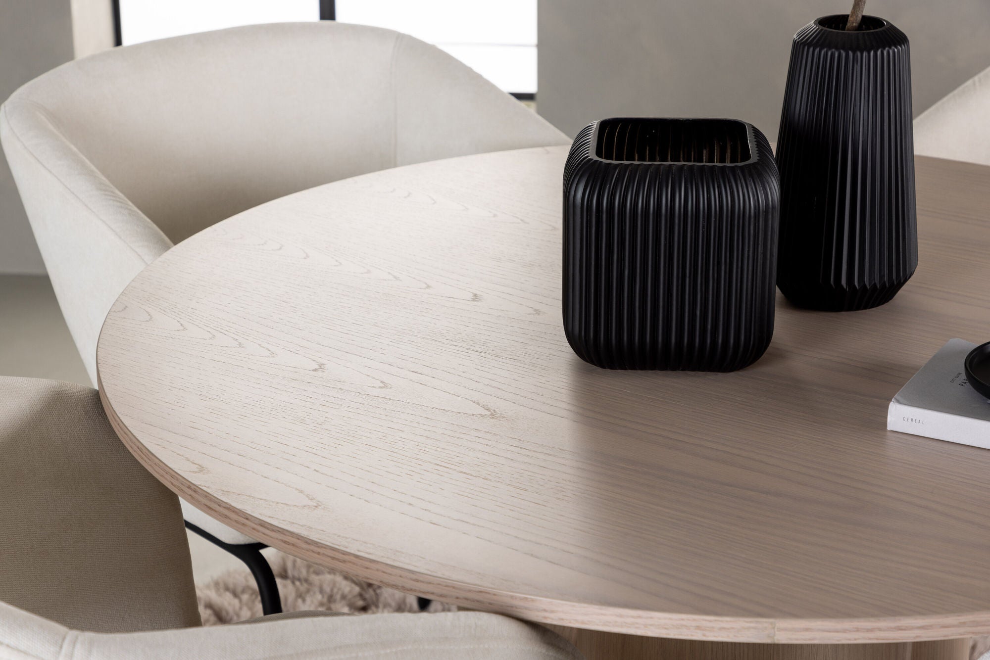 Venture Home Olivia spisebord - White Wash Veneer +Day Spisebordsstol - Matte black / White Linen _4