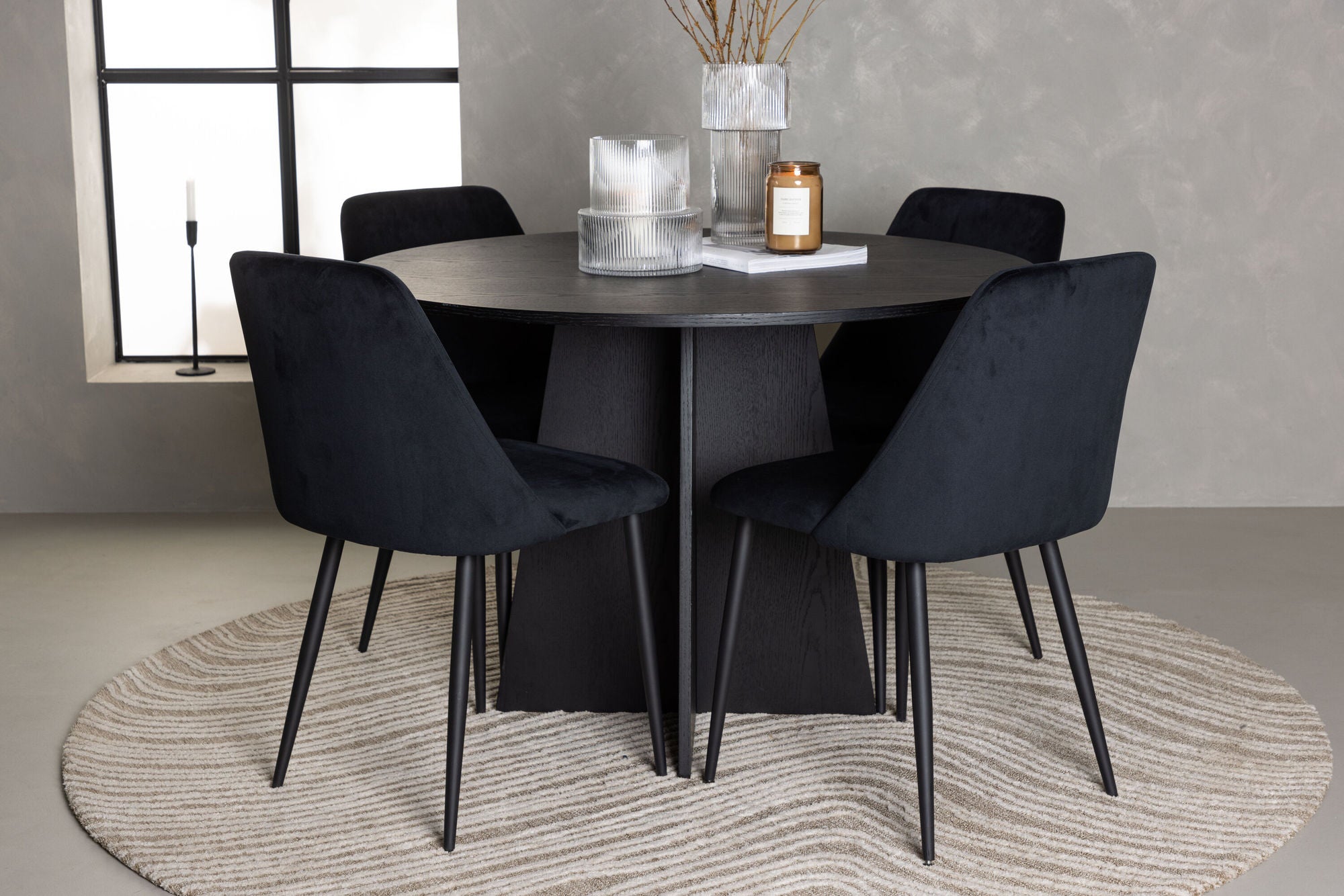 Venture Home Bootcut rund spisebord - Black / Black Fanéer +Night Spisebordsstol - Black / Black Velvet _4