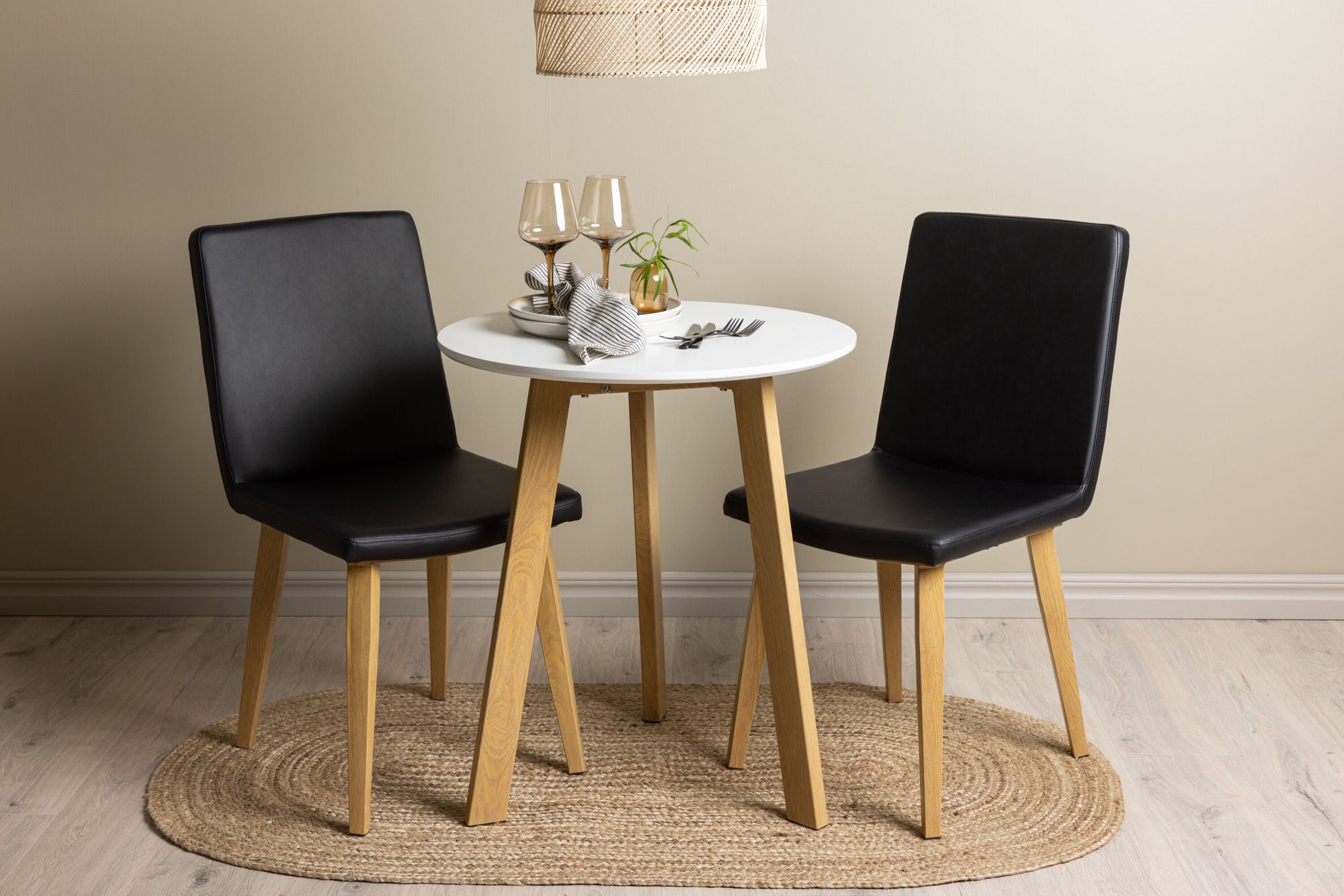 Venture Home Leonora spisebord φ65 - Oaklook / White MDF +Today Spisebordsstol - Nature / Black PU _2