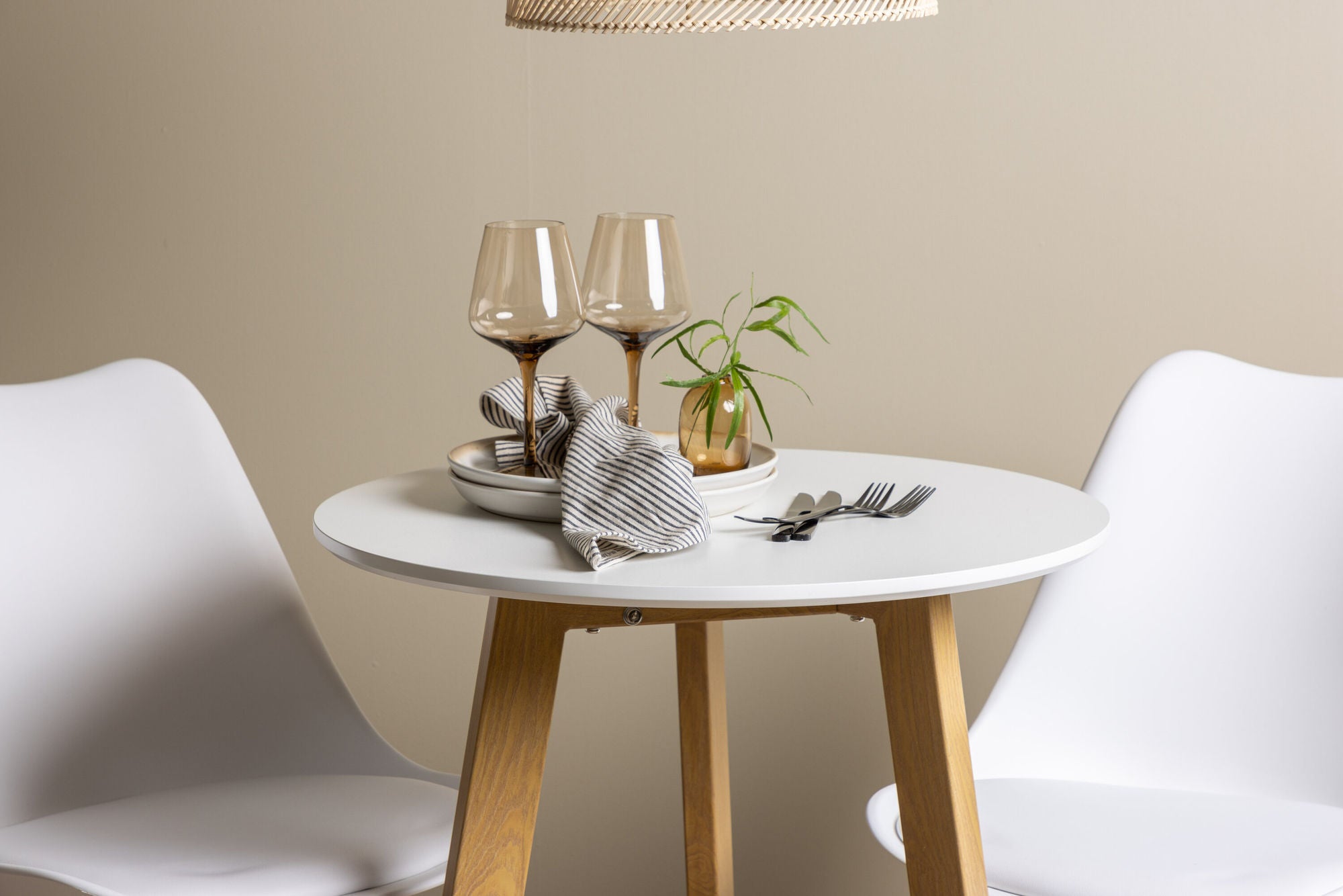 Venture Home Leonora spisebord φ65 - Oaklook / White MDF +Zeno Spisebordsstol - Nature woodlook / White PP _2