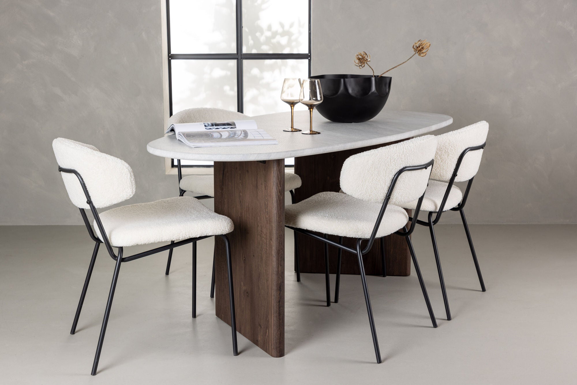 Venture Home Grönvik spisebord 180*75 - Mocca / Offwhite Concretelook MDF +Chico Spisebordsstol - Black / White Boucle _4