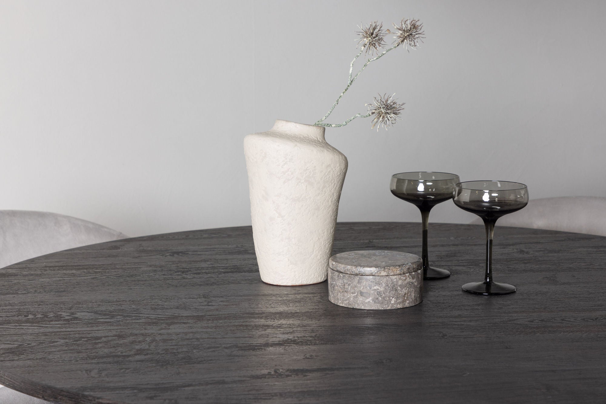 Venture Home Lanzo spisebord φ120 - Mocca/Mocca +Evelina Spisebordsstol - Black / Light grey Velvet _4