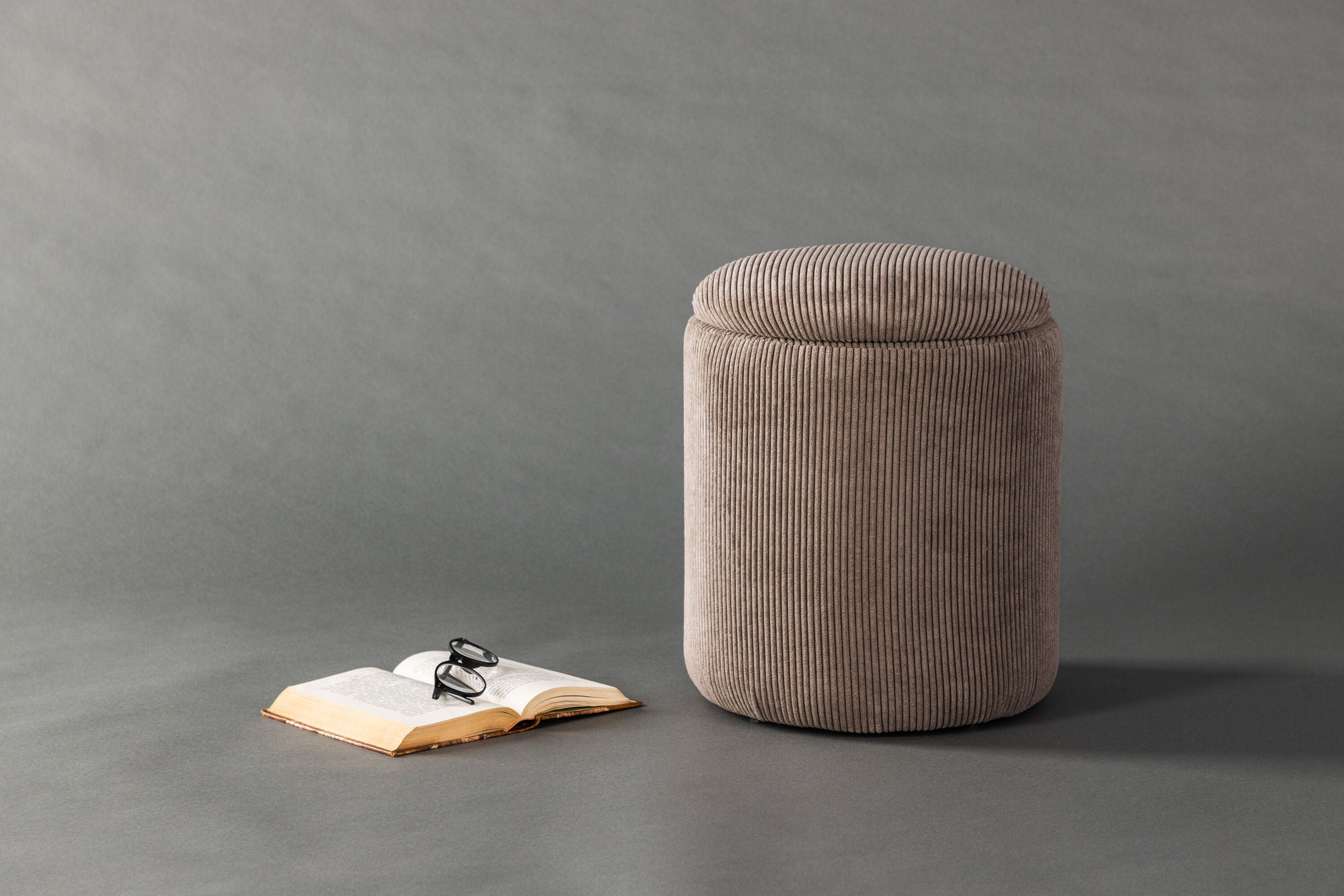Venture Home Limpen Pouf - Brown / Manchester