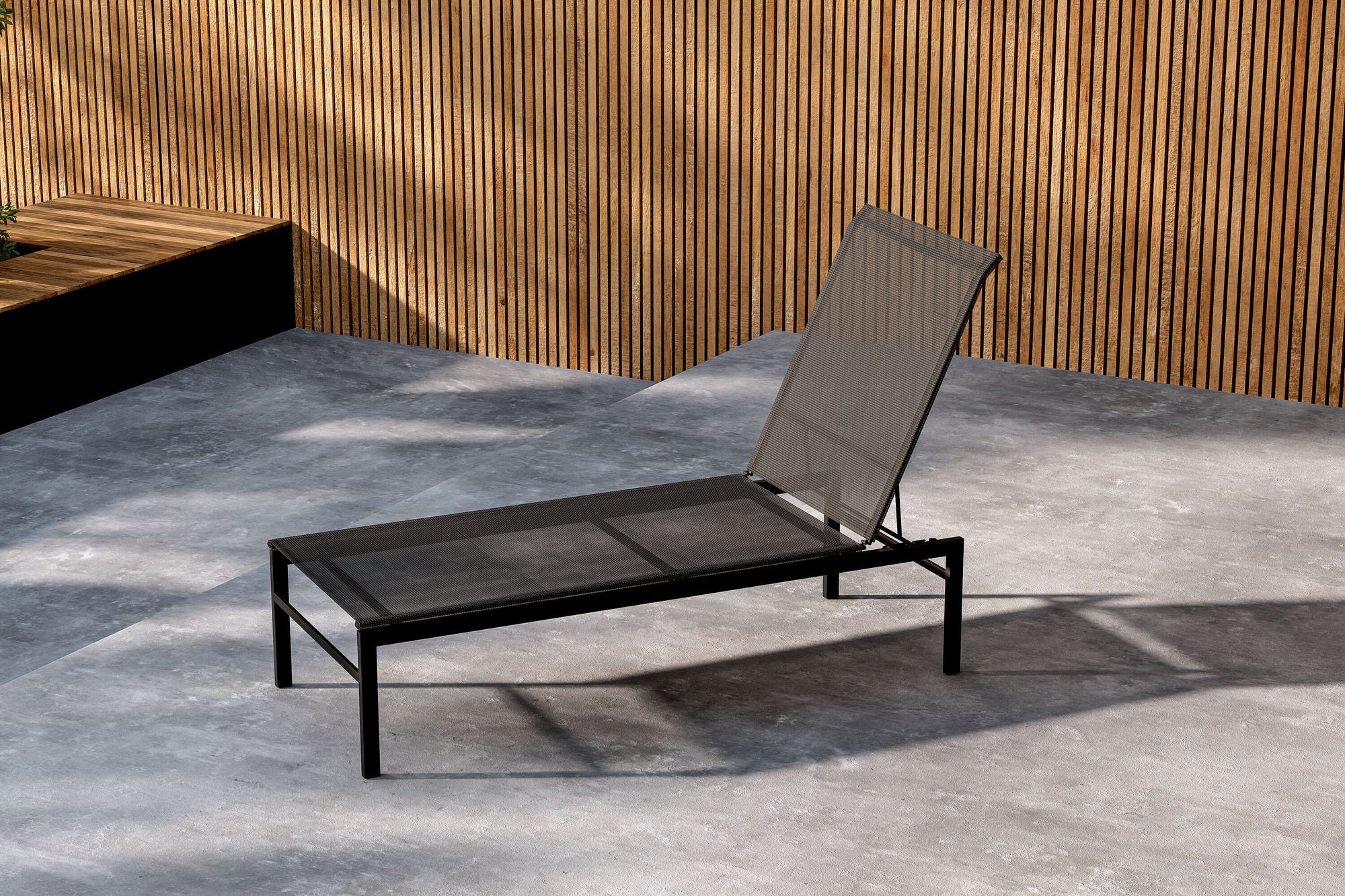 Venture Home Massimo Sun Lounge - Black / Black