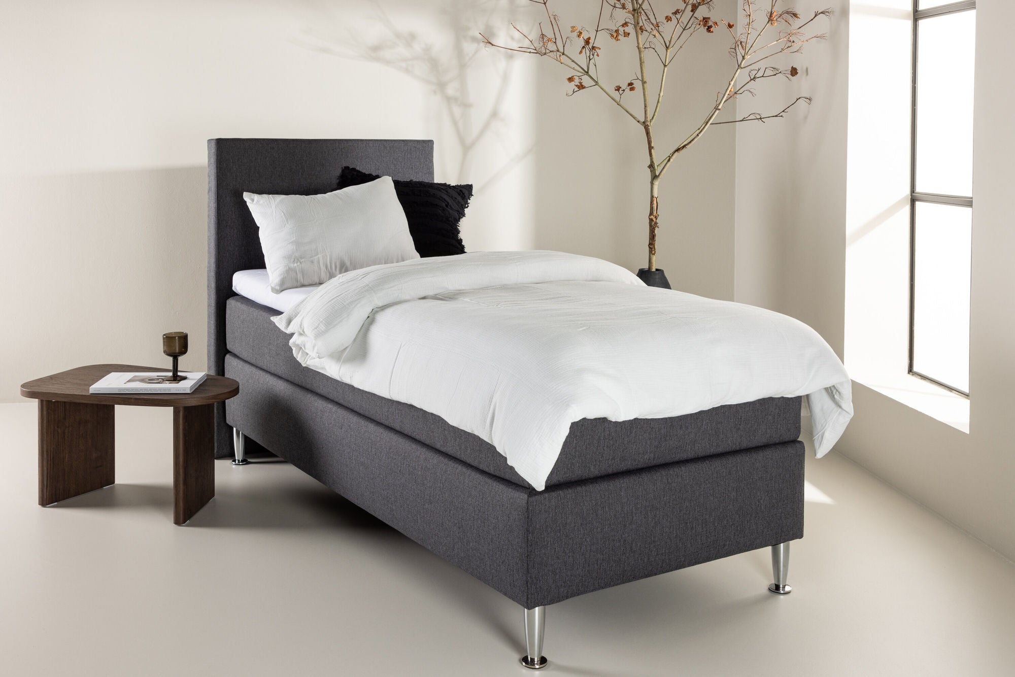 Venture Home Toledo Bed 90*200 - Matte Silver / Dark grey Fabric Lino 12