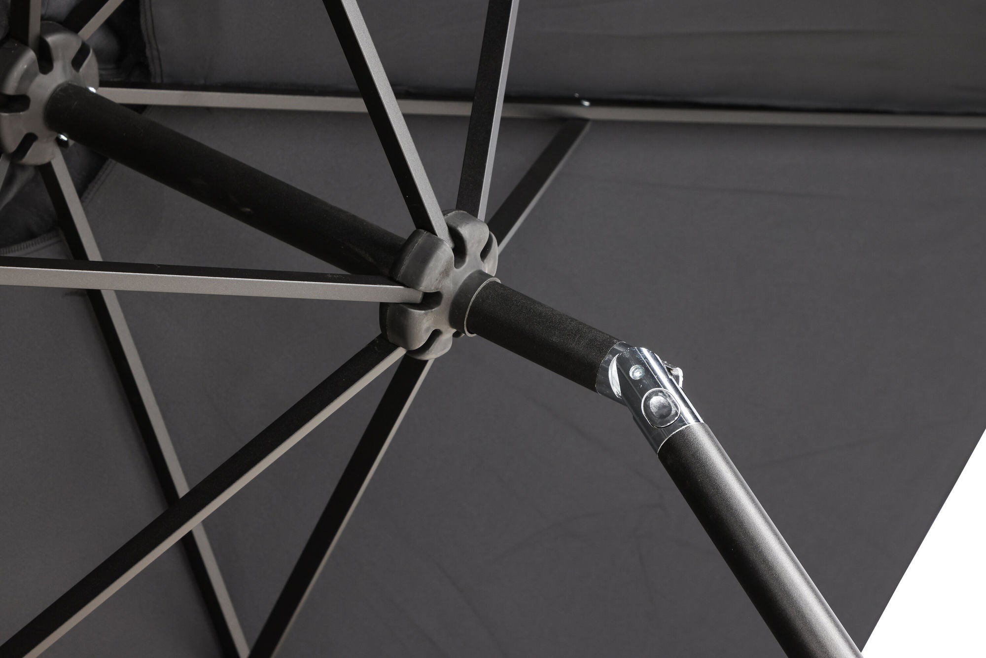Venture Home Leeds Umbrella - 3m - Grey Alu / Black Fabric