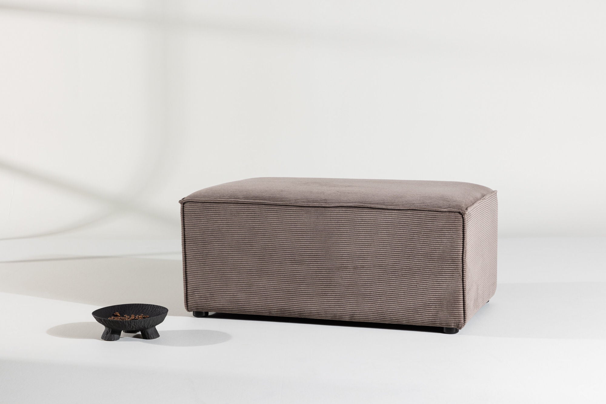 Vind Gillholmen Pouf -  Brown Manchester/