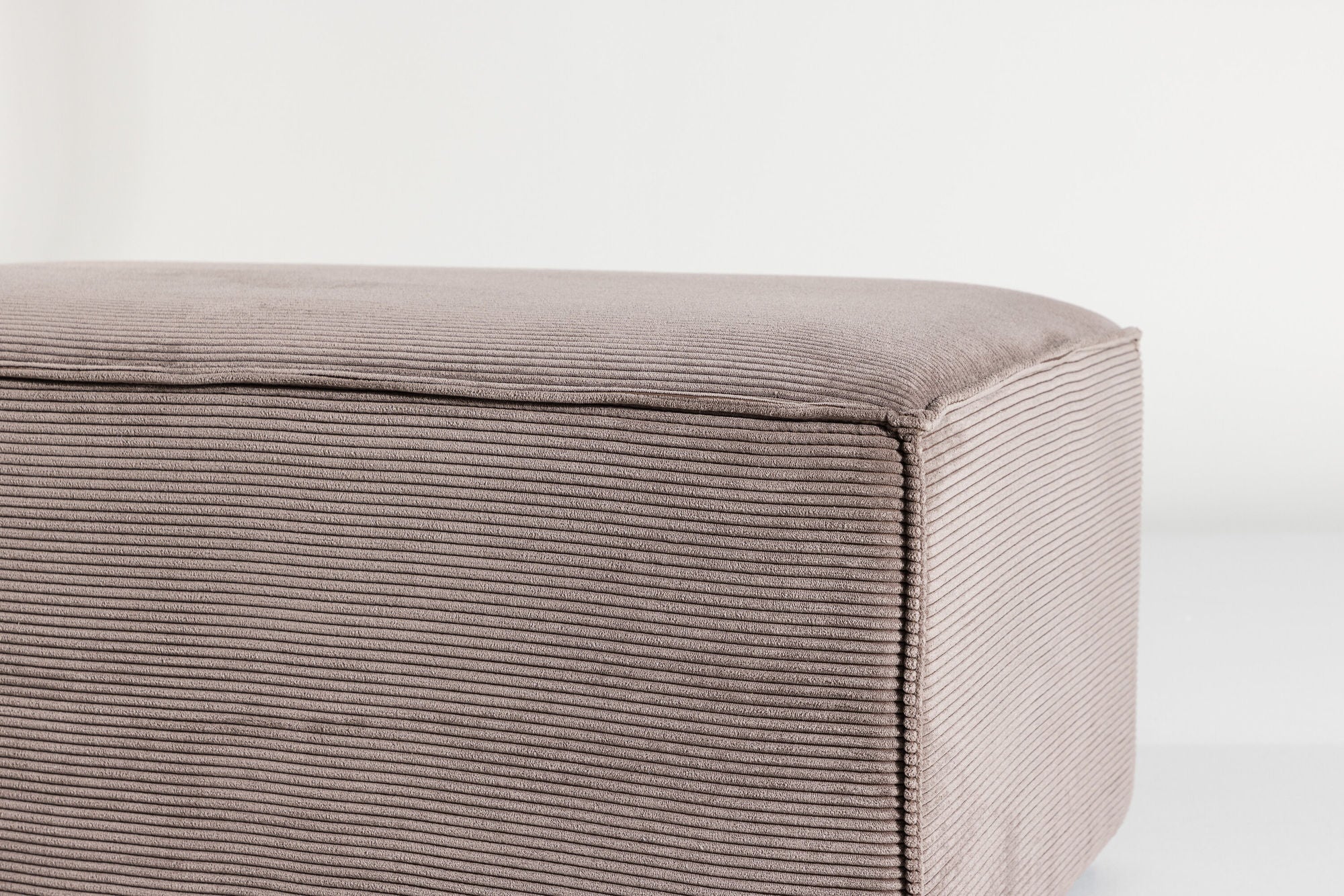 Vind Gillholmen Pouf -  Brown Manchester/