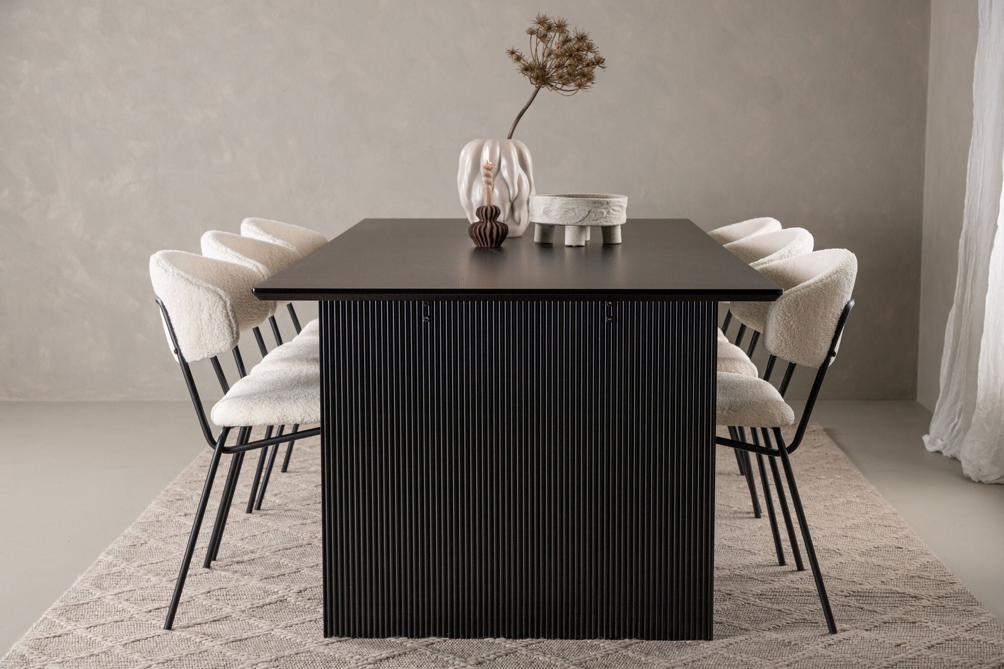 Venture Home Vail spisebord - Black / Smoked Black MDF +Chico Spisebordsstol - Black / White Boucle _6