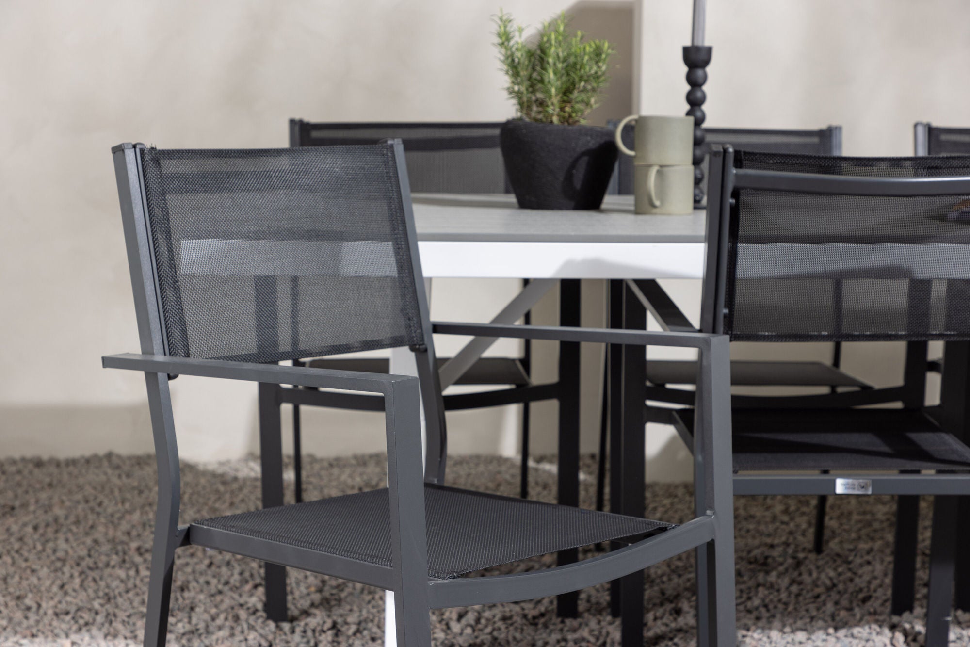 Venture Home Garcia Diningbord Alumnium - White / Light Grey Aintwood / Rectangular 100*200* +Copacabana Stacking stol - Black/Black - Ersätter 4131-408 _6