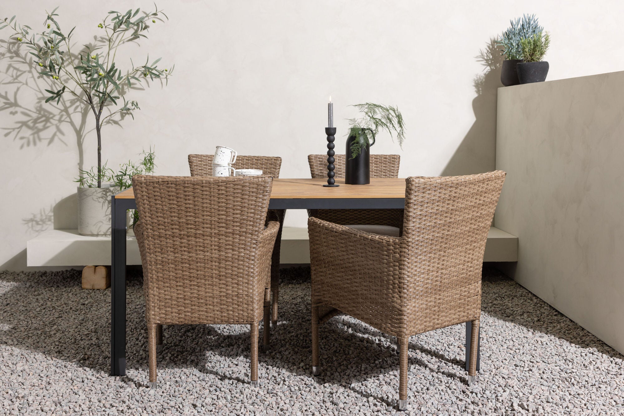 Venture Home Break Diningbord Alumnium - Black / Nature Rectangular 90*150* +Malina Diningchair Alumnium - Nature / Wicker _4