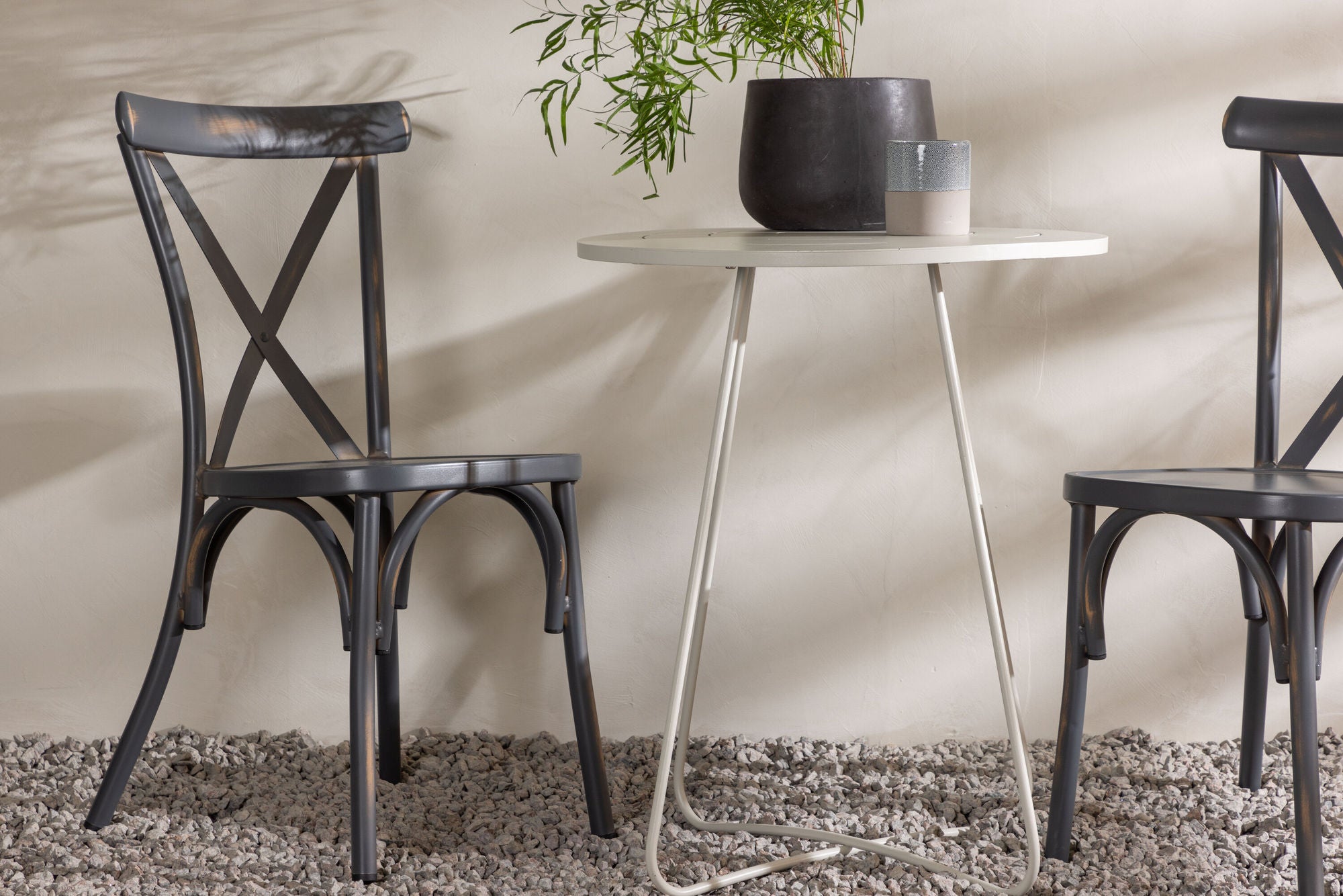 Venture Home Bacong Cafebord Steel - Beige / rund ø60** +Tablas Diningchair Aluminium - Black / _2
