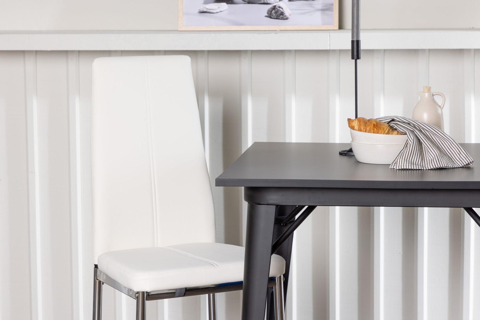 Venture Home Tempe spisebord - Black / Black MDF +Pastill Spisebordsstol - Silver / White PU _2