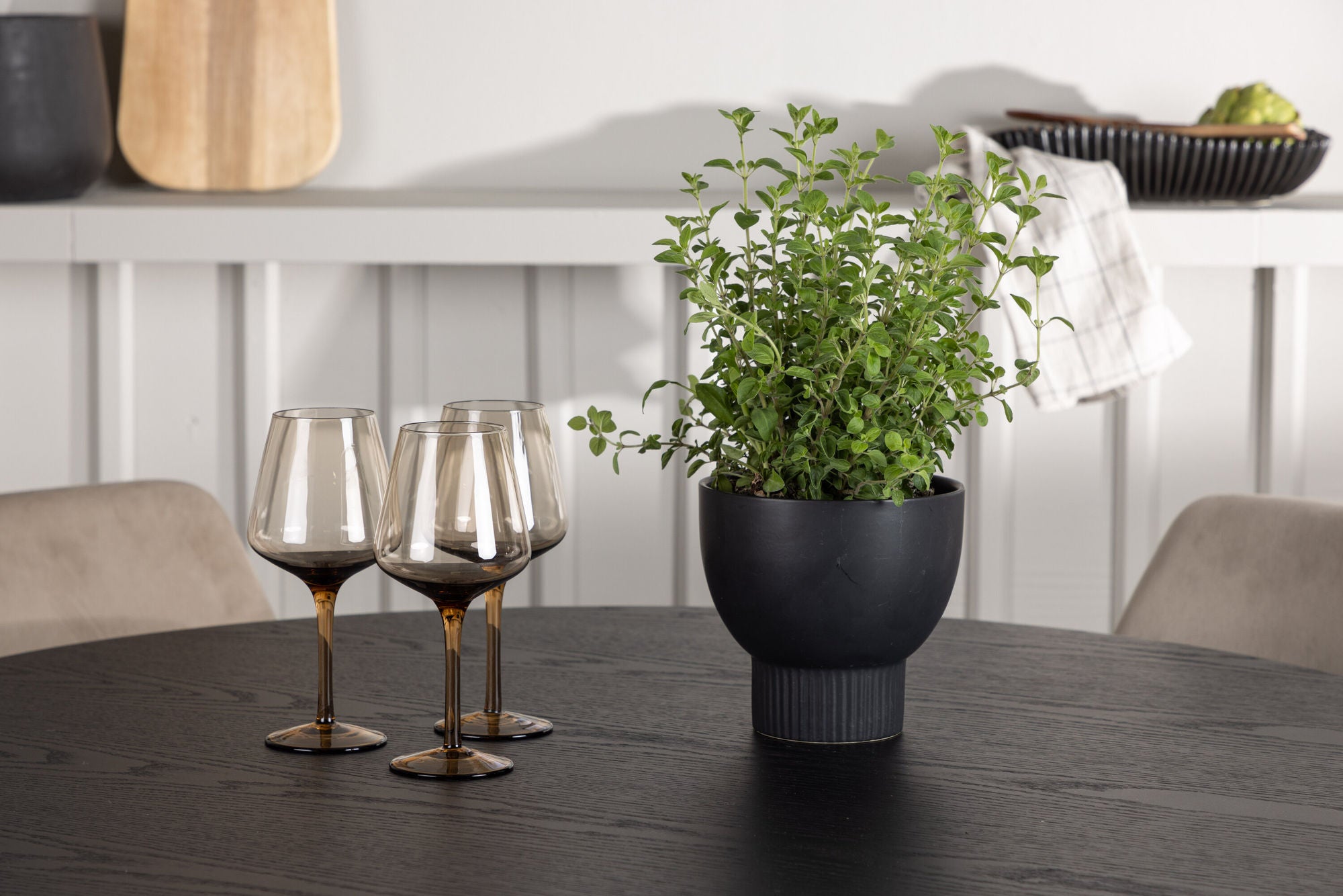Venture Home Olivia spisebord - Black / Black Veneer +Night Spisebordsstol - Dark walnut / Mocca / Brown Fabric _4