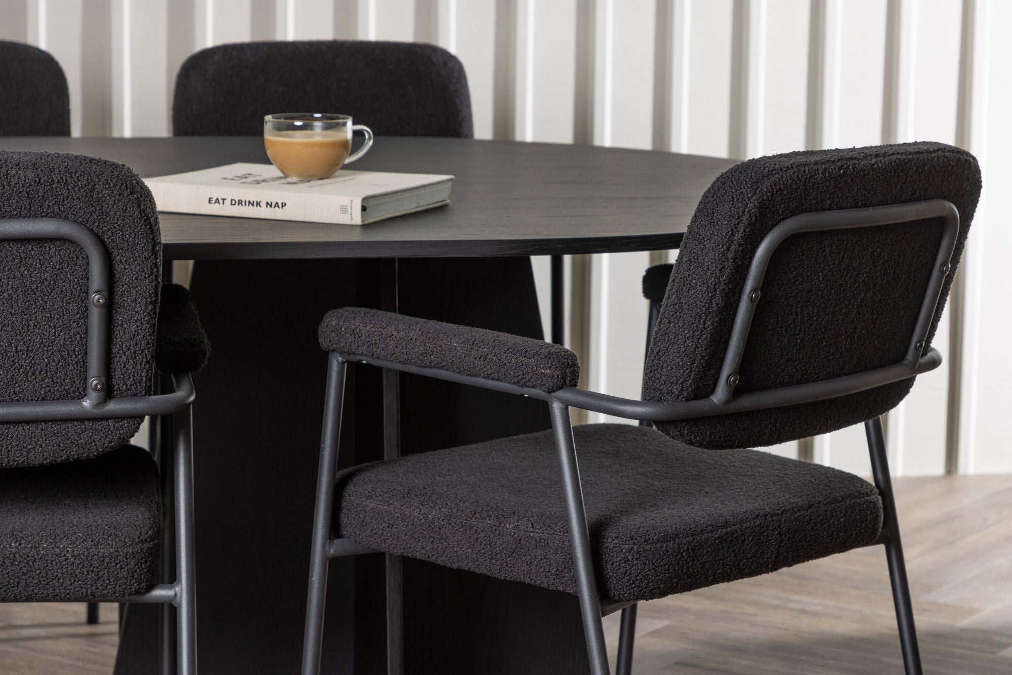 Venture Home Bootcut Oval spisebord - Black / Black Fanéer +Yesterday Spisebordsstol - Black / Black Boucle _6