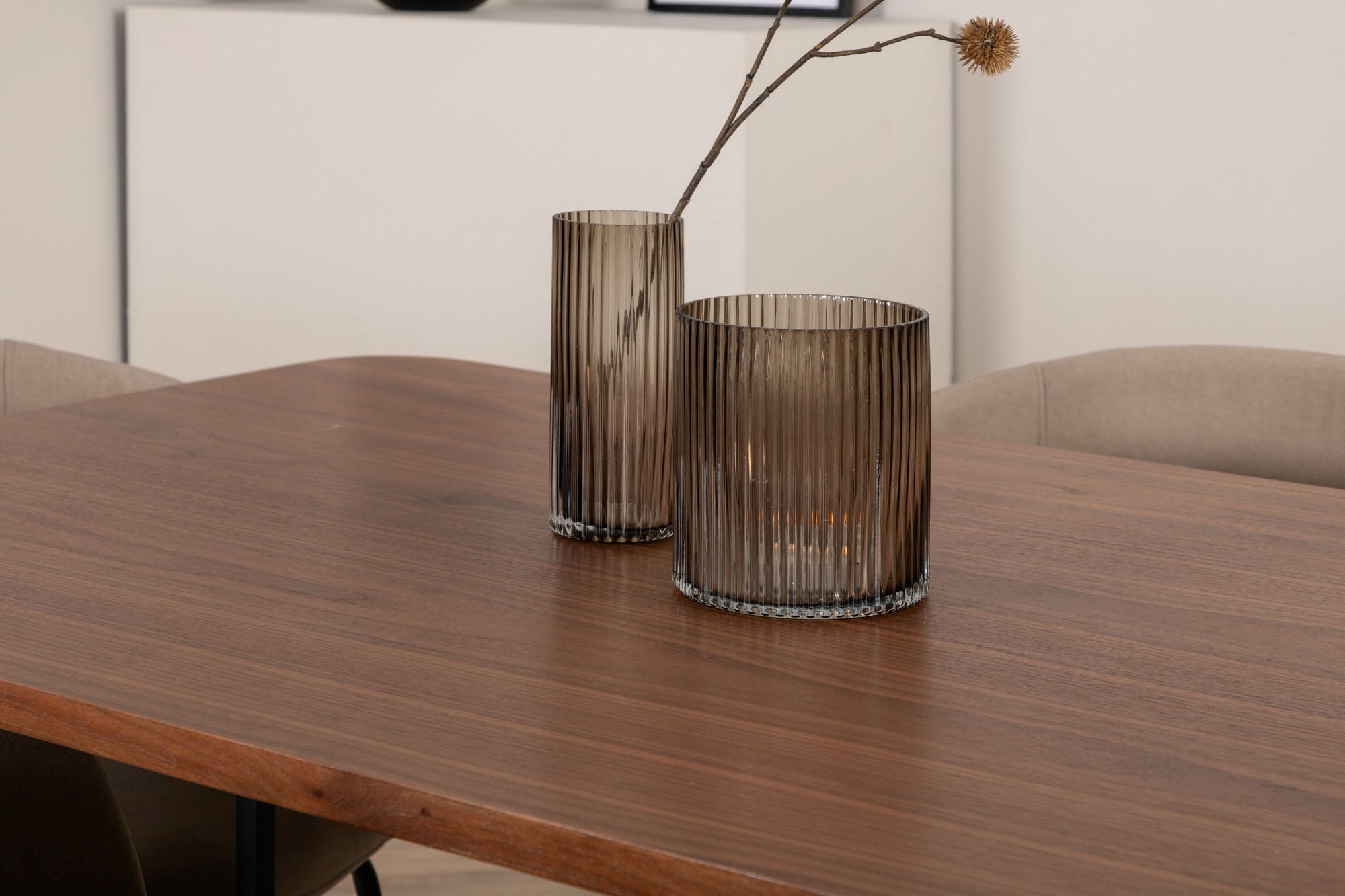 Venture Home Uno spisebord - Black / Walnut Veneer+Berit stol - Black / Beige Fabric (Polyester linen )_6