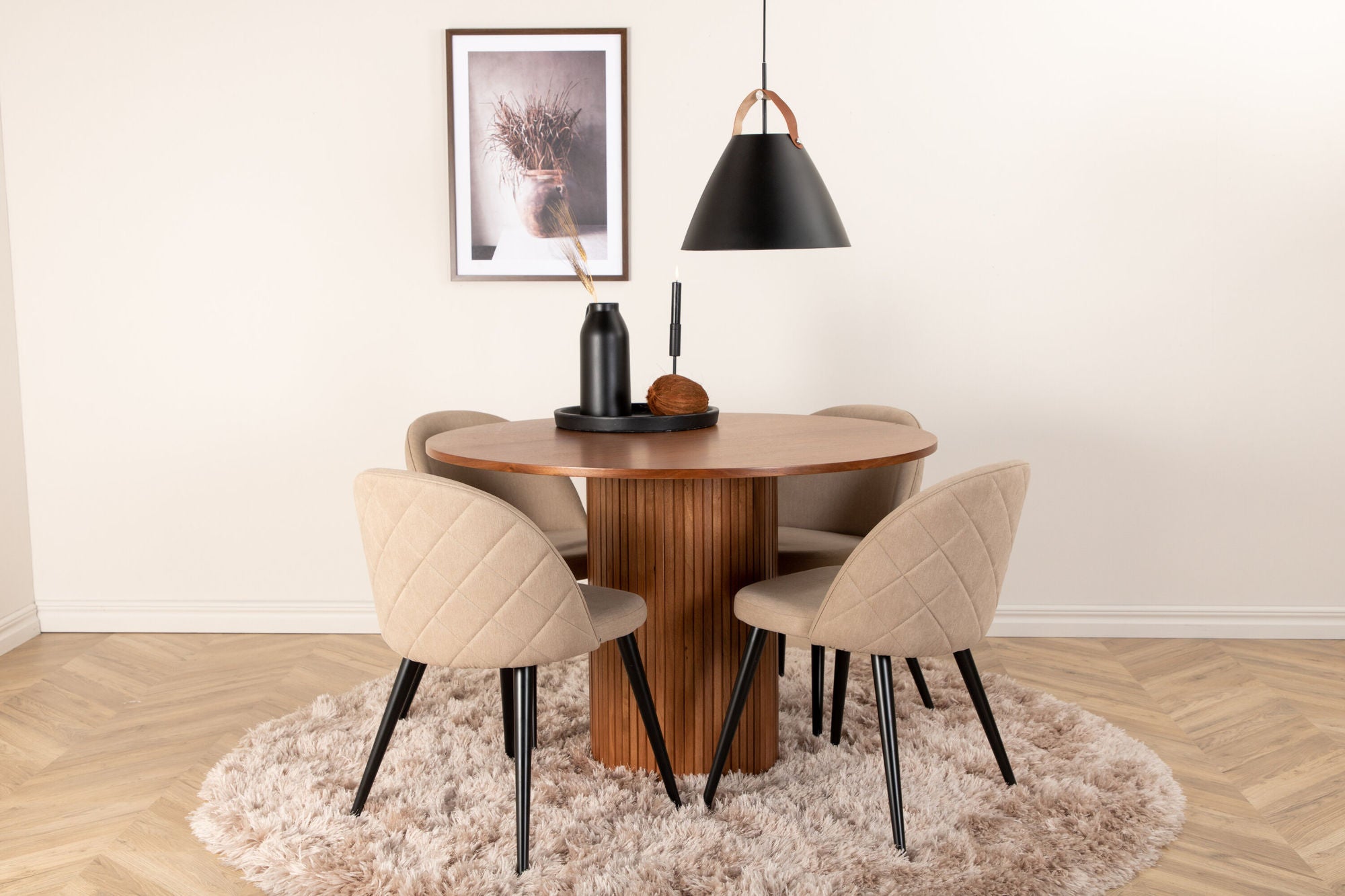 Venture Home Bianca rund spisebord - Walnut / Black Veneer+Velvet Stitches stol - Black / Beige Fabric (Polyester linen )_4