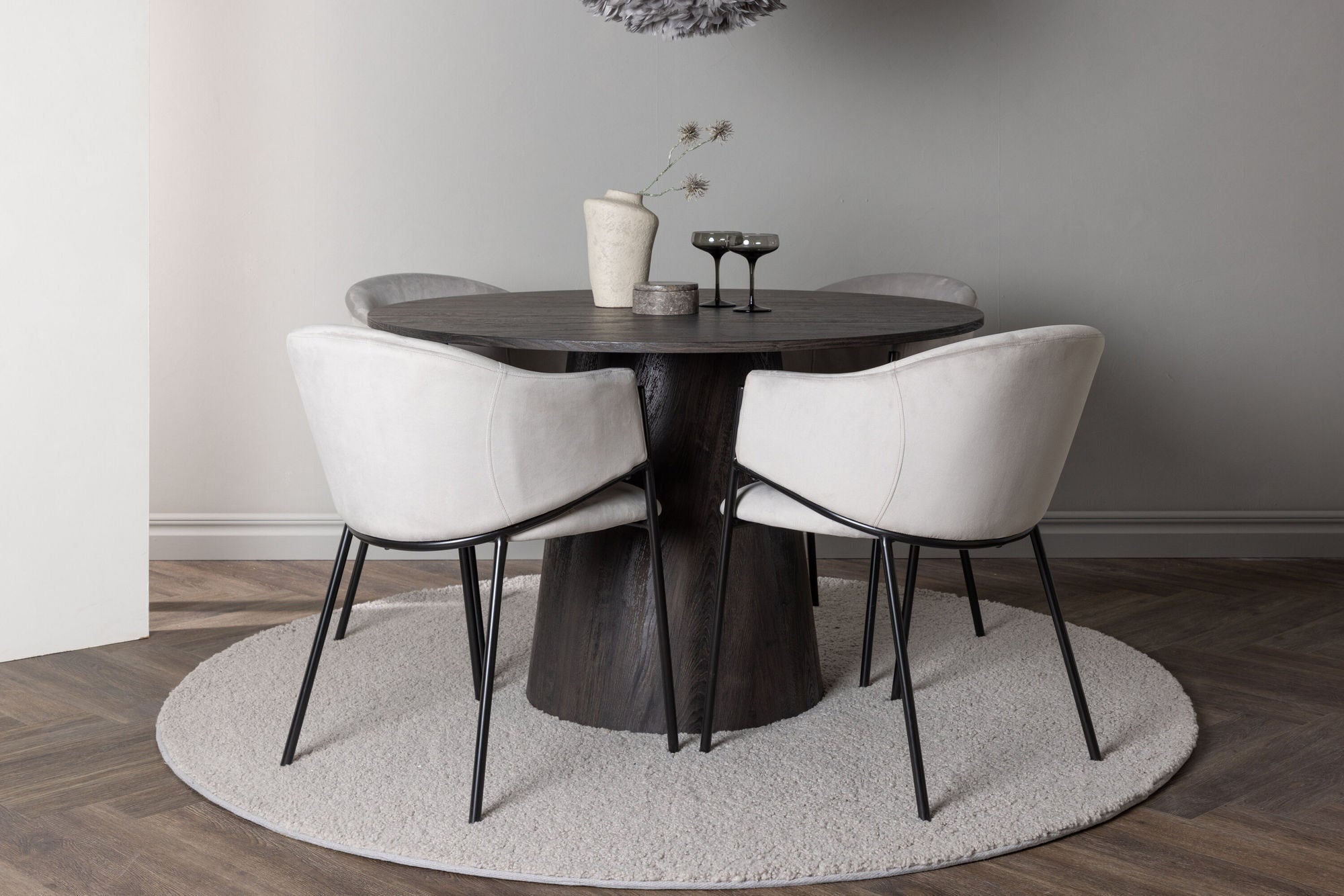 Venture Home Lanzo spisebord φ120 - Mocca/Mocca +Evelina Spisebordsstol - Black / Light grey Velvet _4